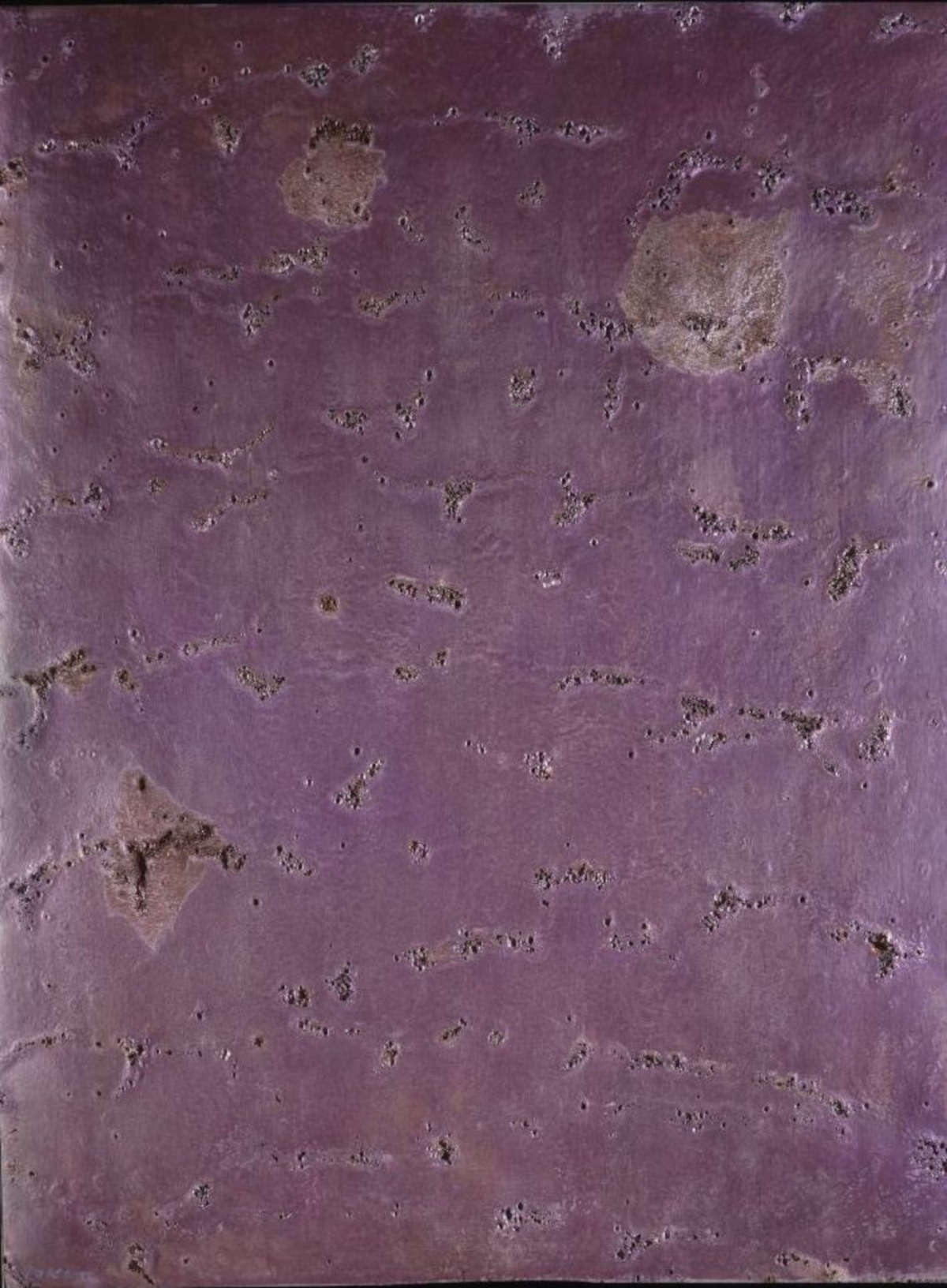 Giulio Turcato, Superficie lunare (Superficie blu viola) (1964 circa; olio e tecnica mista su gommapiuma, 200 x 160 cm)