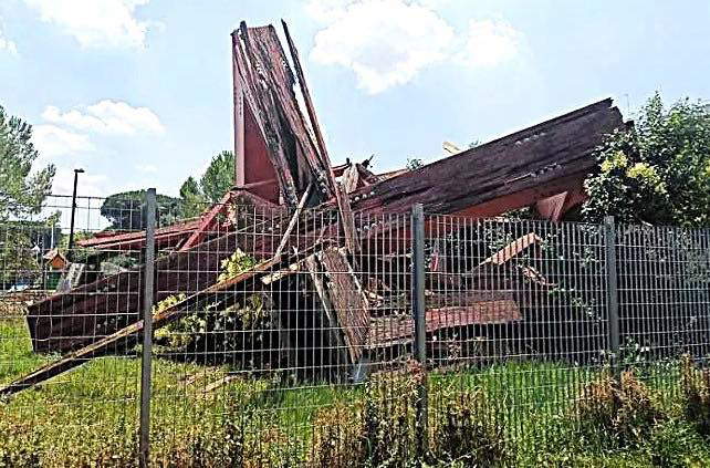 L'opera crollata. Foto: Antonino Saggio