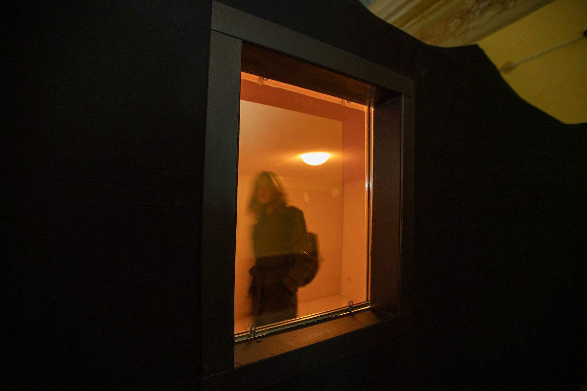 Gregor Schneider's Bauen und T&ouml;ten Exhibition