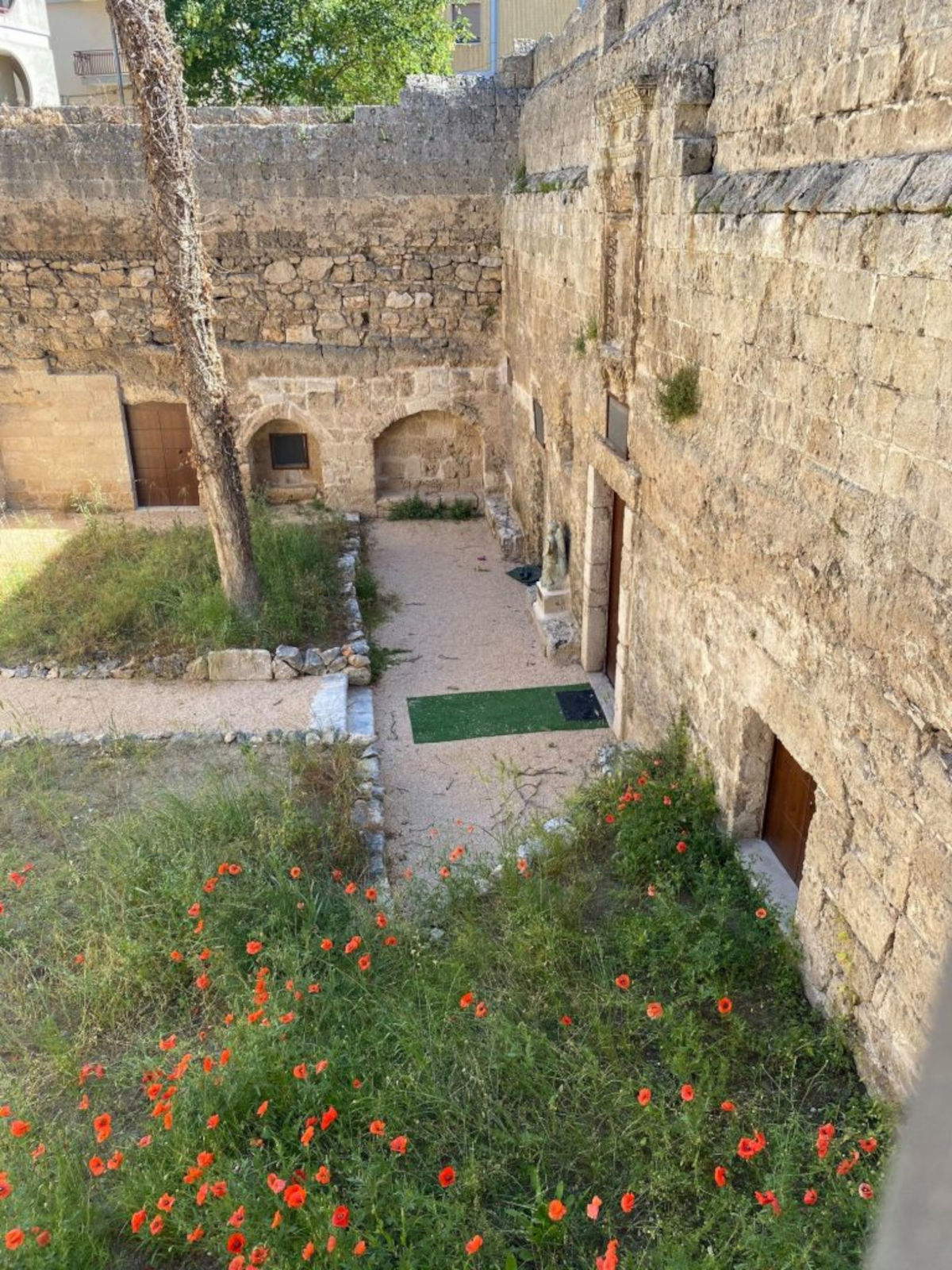 Il Giardino di San Michele delle Grotte. Foto: Banca Popolare di Puglia e Basilicata