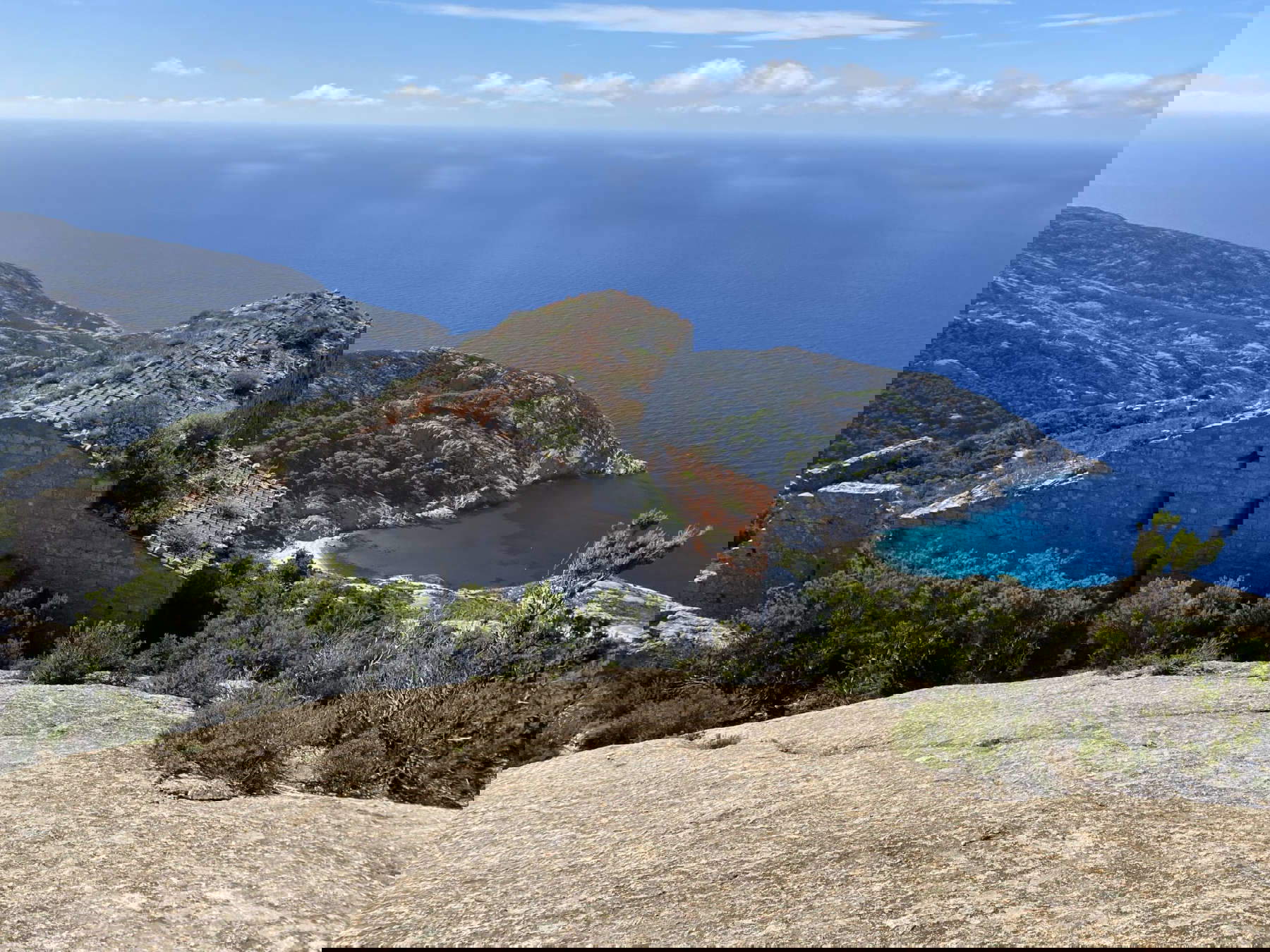 Le monastère de l'île de Montecristo. Photo : Parc national de l'archipel toscan Le monastère de l'île de Montecristo. Photo : Parc national de l'archipel toscan