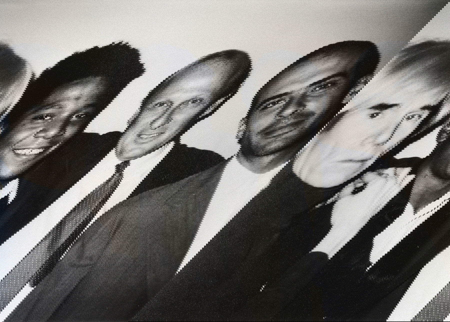 Andy Warhol, Jean-Michel Basquiat, Bruno Bischofberger und Francesco Clemente, New York, 1984. Foto: Galerie Bruno Bischofberger - Wikipedia
