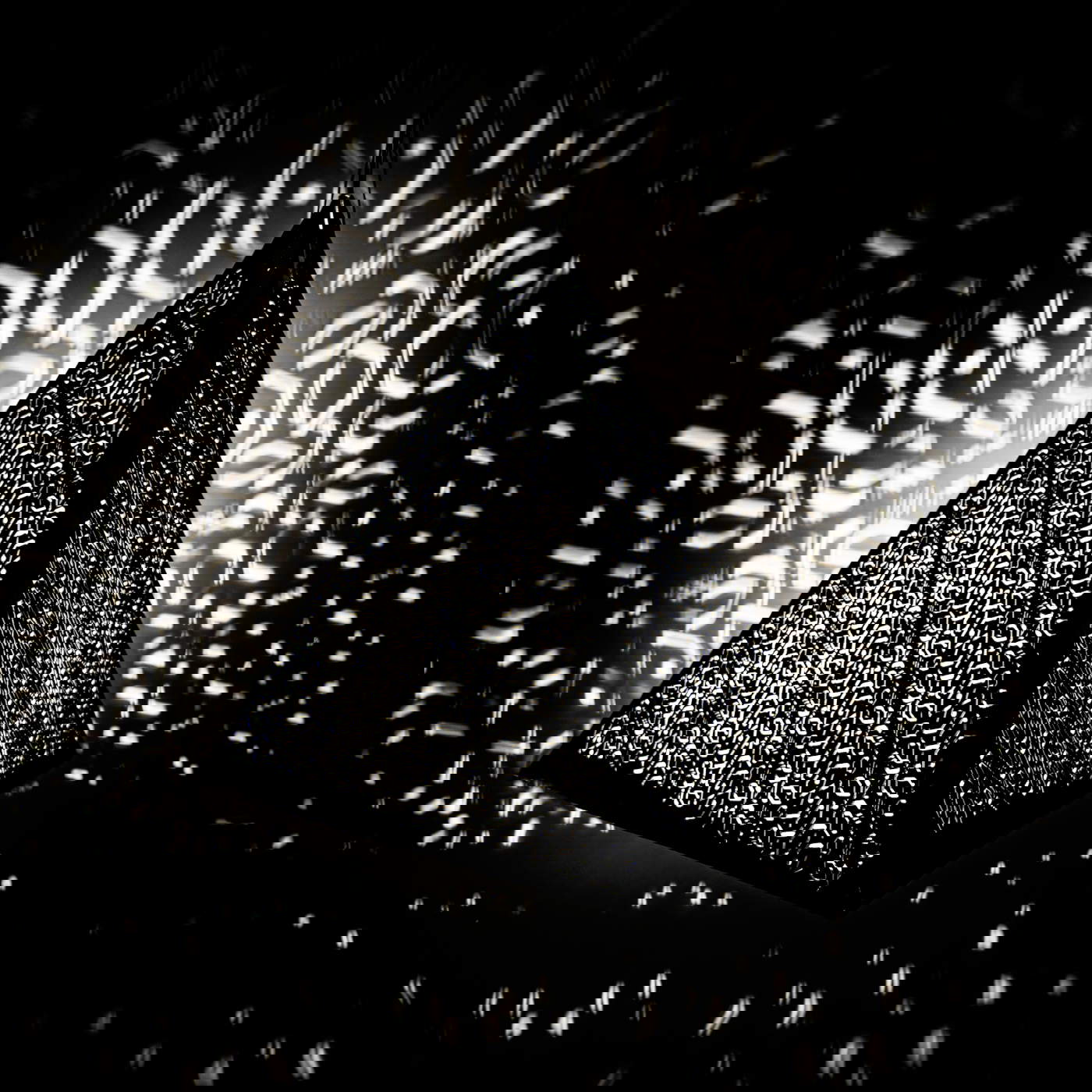 Jeff Robb, Silhuettes of Time (immersive installation). Courtesy of Cris Contini Contemporary gallery