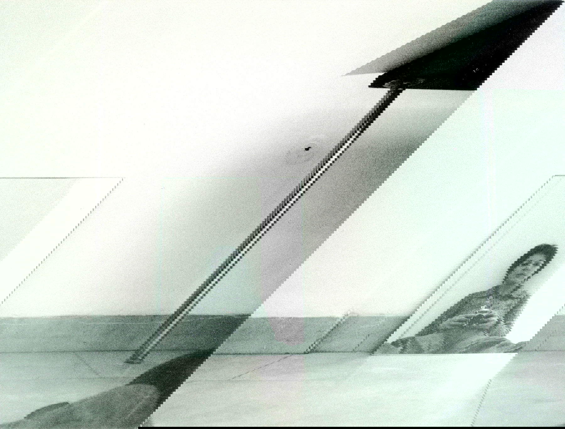 Ketty La Rocca, Selbstporträt (1975; Gelatinesilberdruck, 24 x 18 cm (KLR 1004)) &copy;Archiv Ketty La Rocca Michelangelo Vasta. Mit Genehmigung von Thaddaeus Ropac Gallery, London, Paris, Salzburg, Mailand, Seoul