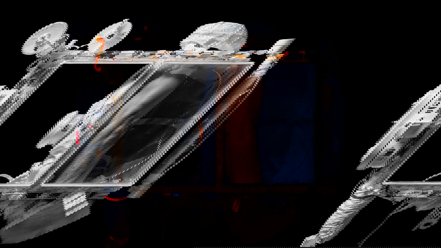 Kevin Abosch, Parallaxe (2025; Mailand, Palazzo Citterio) Mit freundlicher Genehmigung des Künstlers