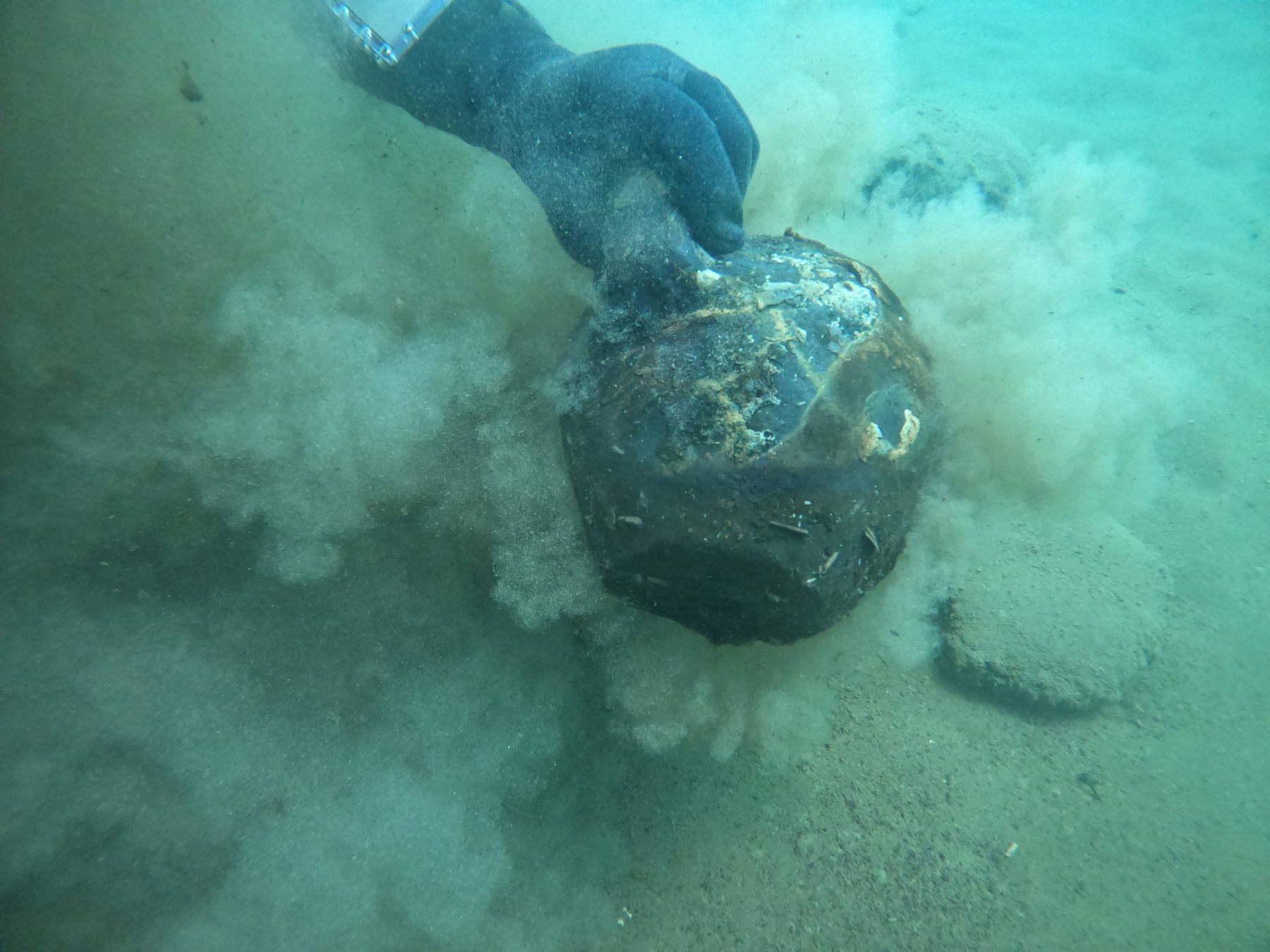 Archaeological excavations at the submerged site of Lake Mezzano (Viterbo). Photo: Ministry of Culture - Soprintendenza Archeologia Belle Arti e Paesaggio for the province of Viterbo and Southern Etruria.