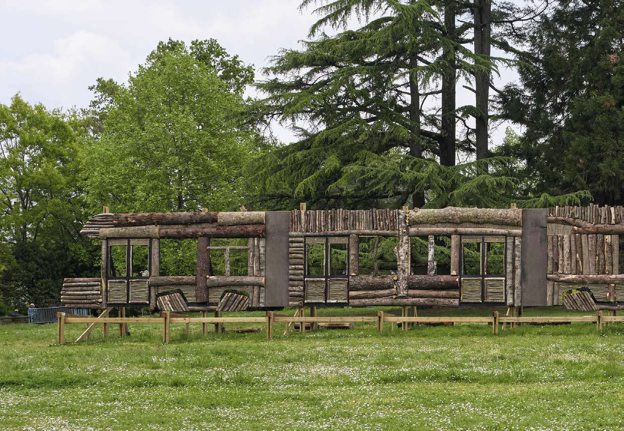 Laurent Tixador, &Eacute;pilogue sylvestre (Terminus for&ecirc;t - Retour aux for&ecirc;ts) (2025) &copy; Philippe Piron / LVAN
