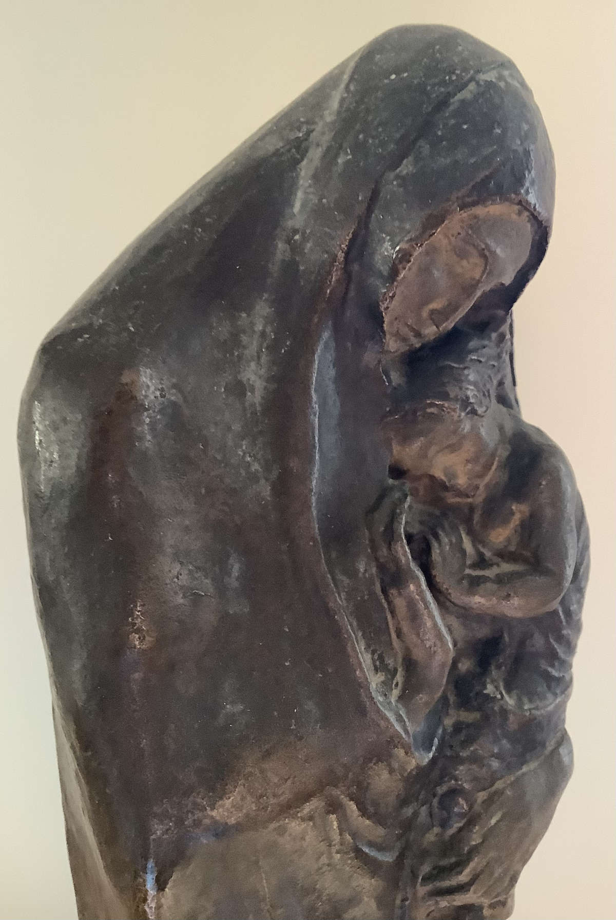 Leonardo Bistolfi, Madonna and Child (bronze). Submitted by Borgobooks Leonardo Bistolfi, Madonna and Child (bronze). Submitted by Borgobooks
