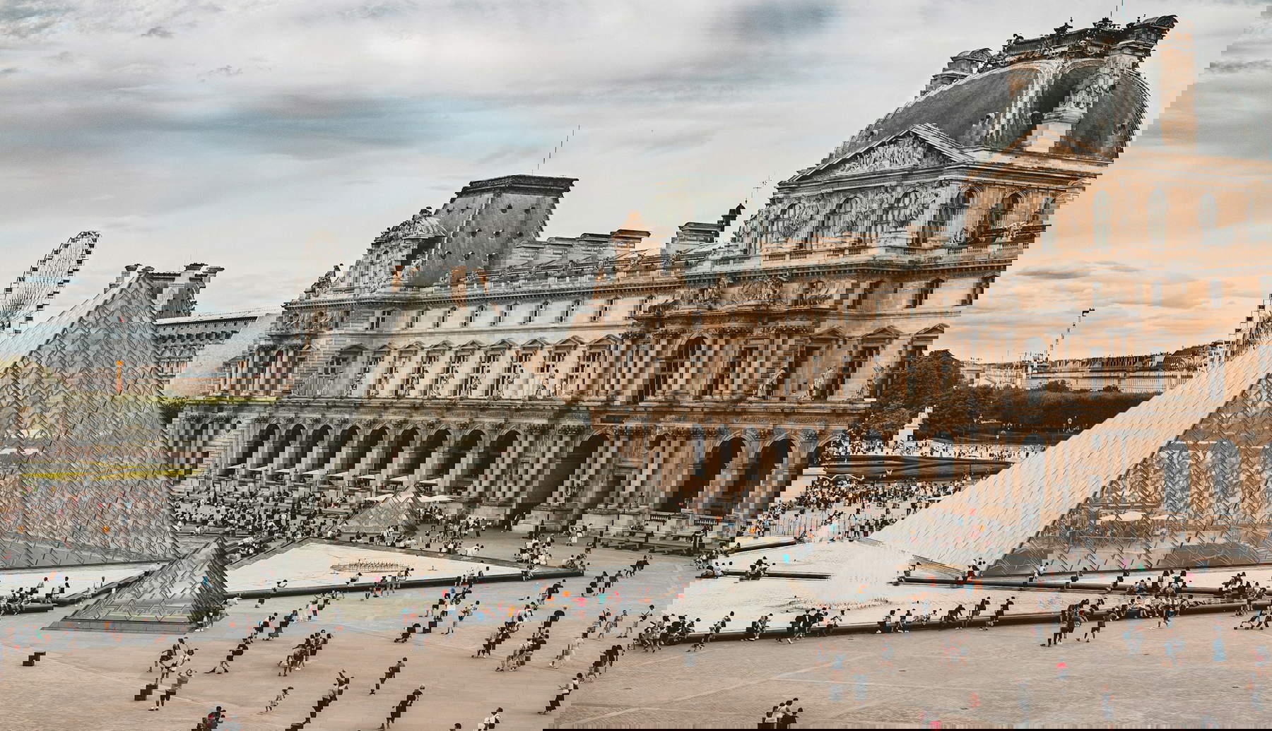 Il Louvre