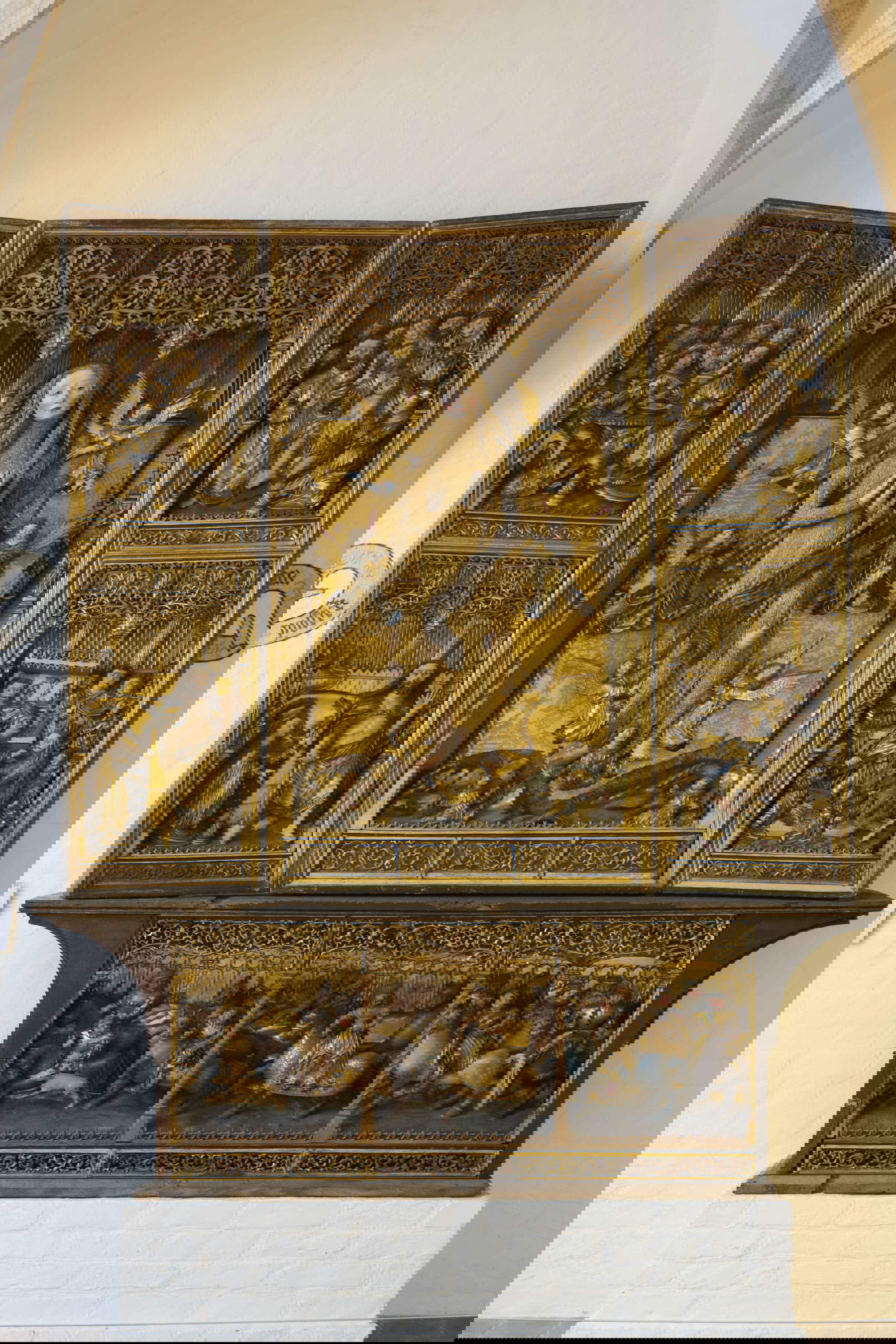 La pala d'altare di Maria Maddalena (aperta)