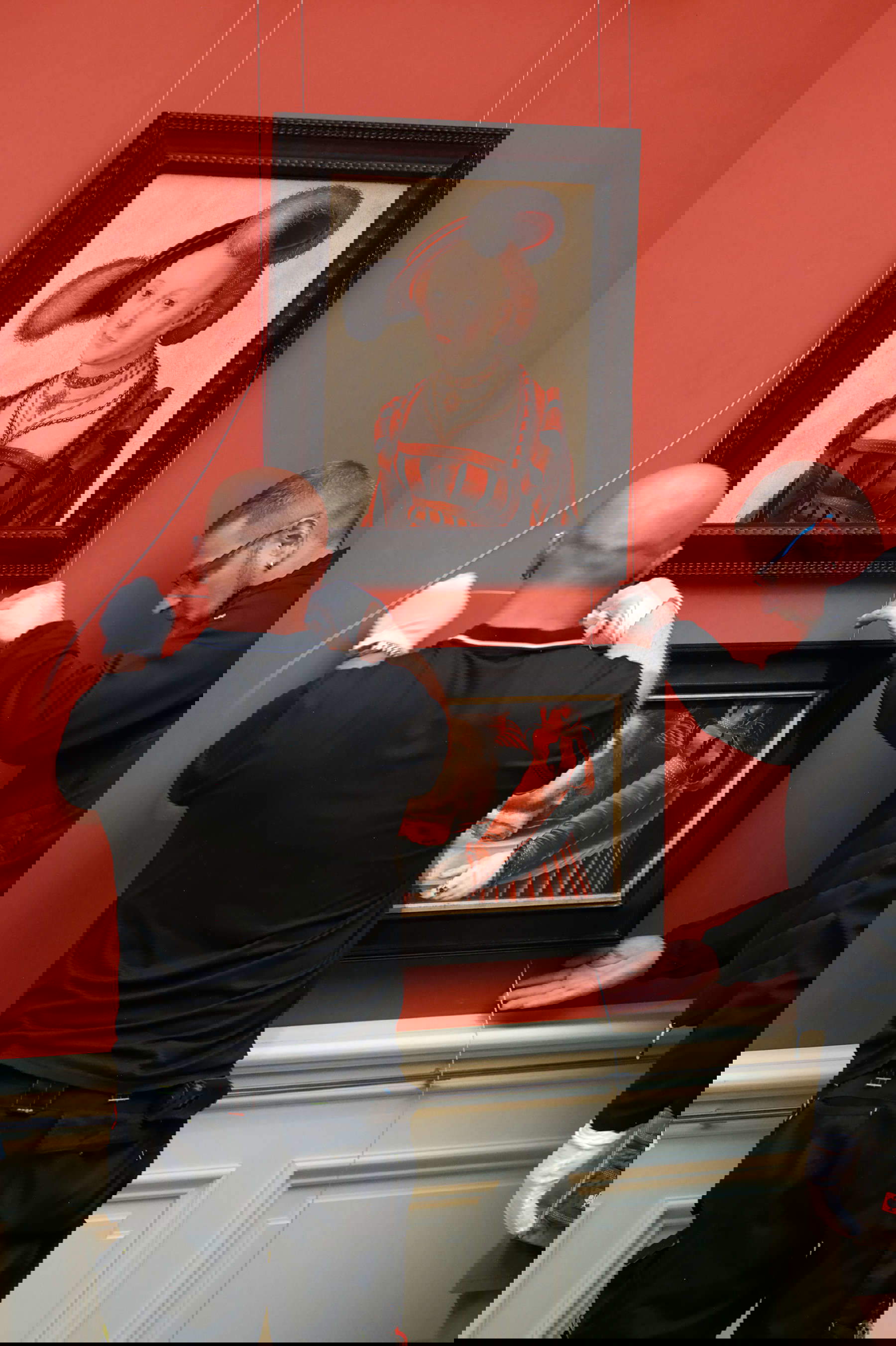 Die Fragmente werden wieder zusammen ausgestellt. Foto: Boris Hajdukovic