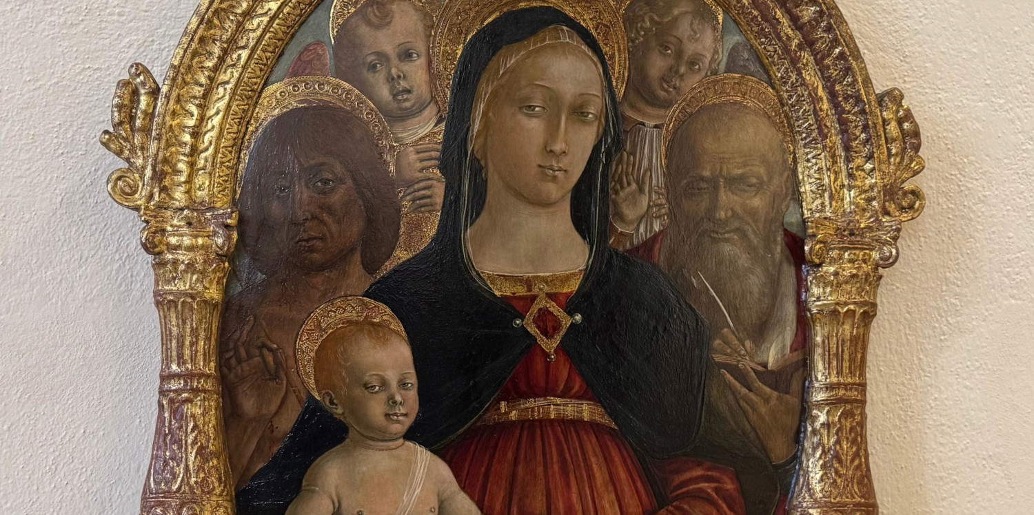 Montepulciano, die Pinakothek Crociani wird durch die Madonna mit Kind von Matteo di Giovanni bereichert