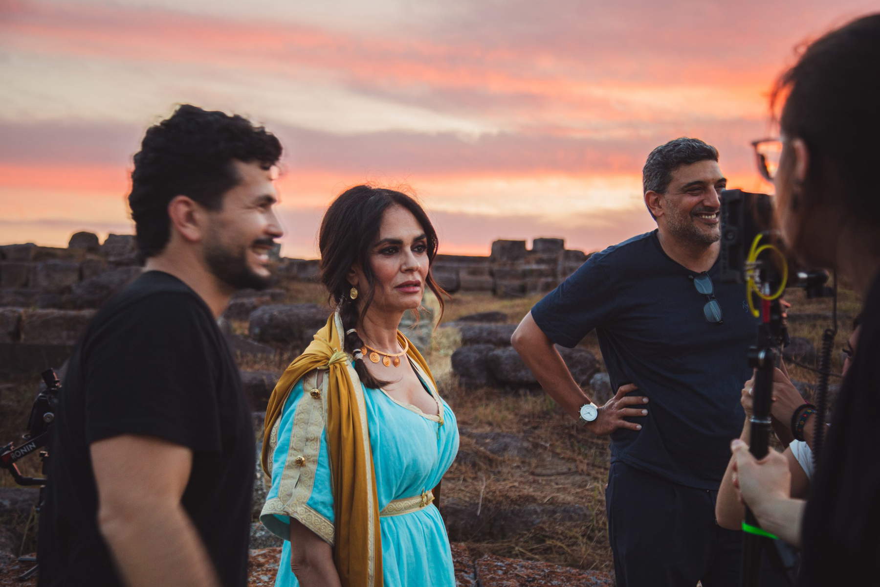 Maria Grazia Cucinotta &egrave; Tanaquilla nel racconto multimediale dell&rsquo;antica civilt&agrave; etrusca