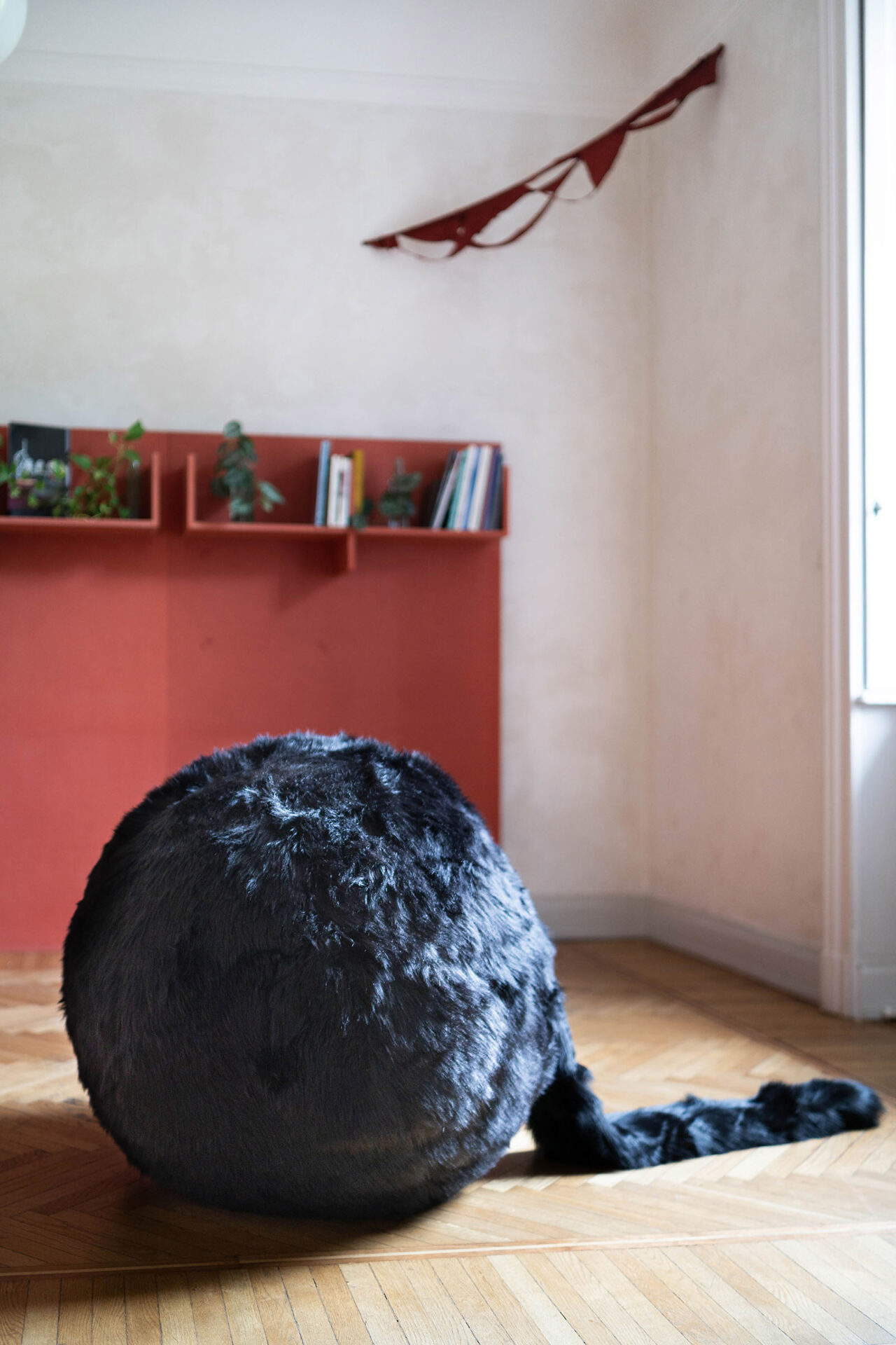 Marion Baruch, Nocturne by day (2024; Milano, Spazio Lima). Su concessione di Spazio Lima, foto: Beatrice Benatti