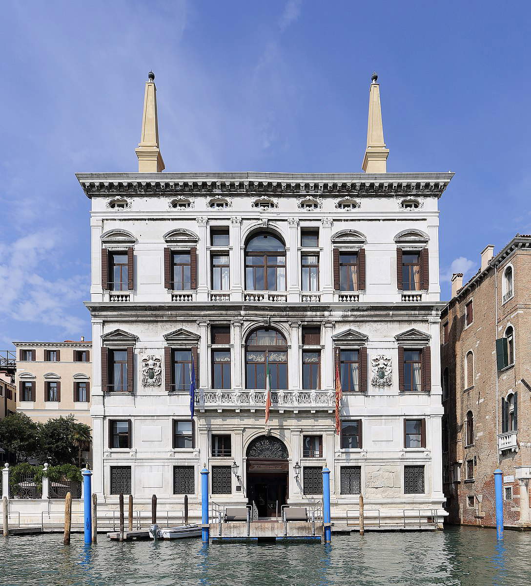Palazzo Papadopoli, Venezia. Foto: Martin Falbisoner