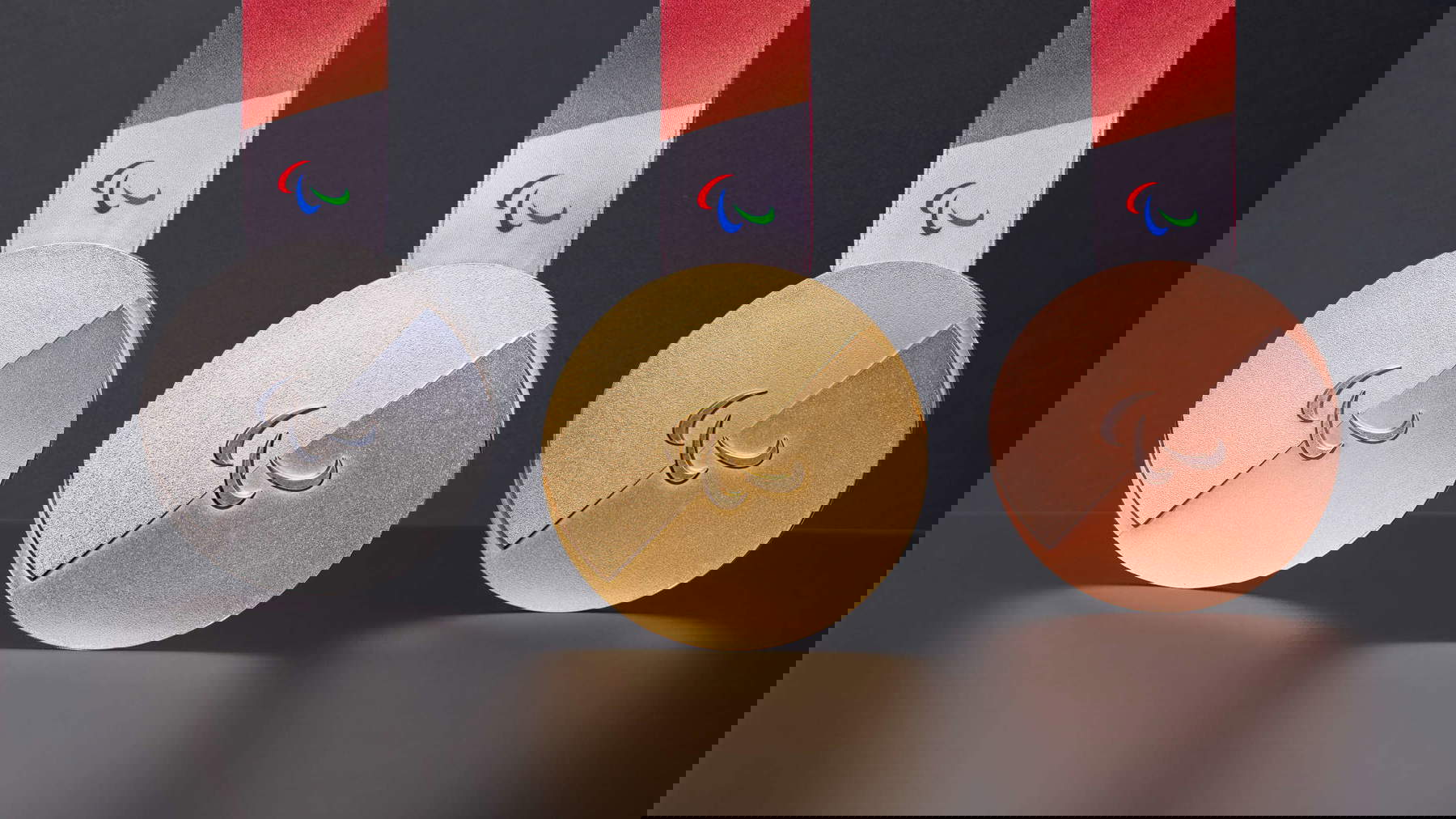 Die Medaillen der Paralympischen Spiele Mailand Cortina 2026