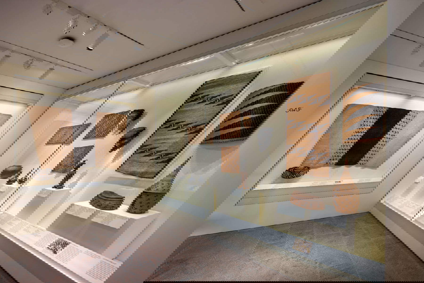 Museo Metropolitano, Ala Michael C. Rockefeller, Galería de las Artes de África Museo Metropolitano, Ala Michael C. Rockefeller, Galería de las Artes de África