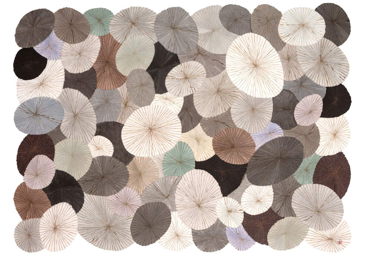 Minjung Kim, Die Straße (2024; Tinte auf Hanji-Maulbeerpapier, 73,5 x 126,5 cm). Foto: ©Minjung Kim, mit freundlicher Genehmigung der Künstlerin.