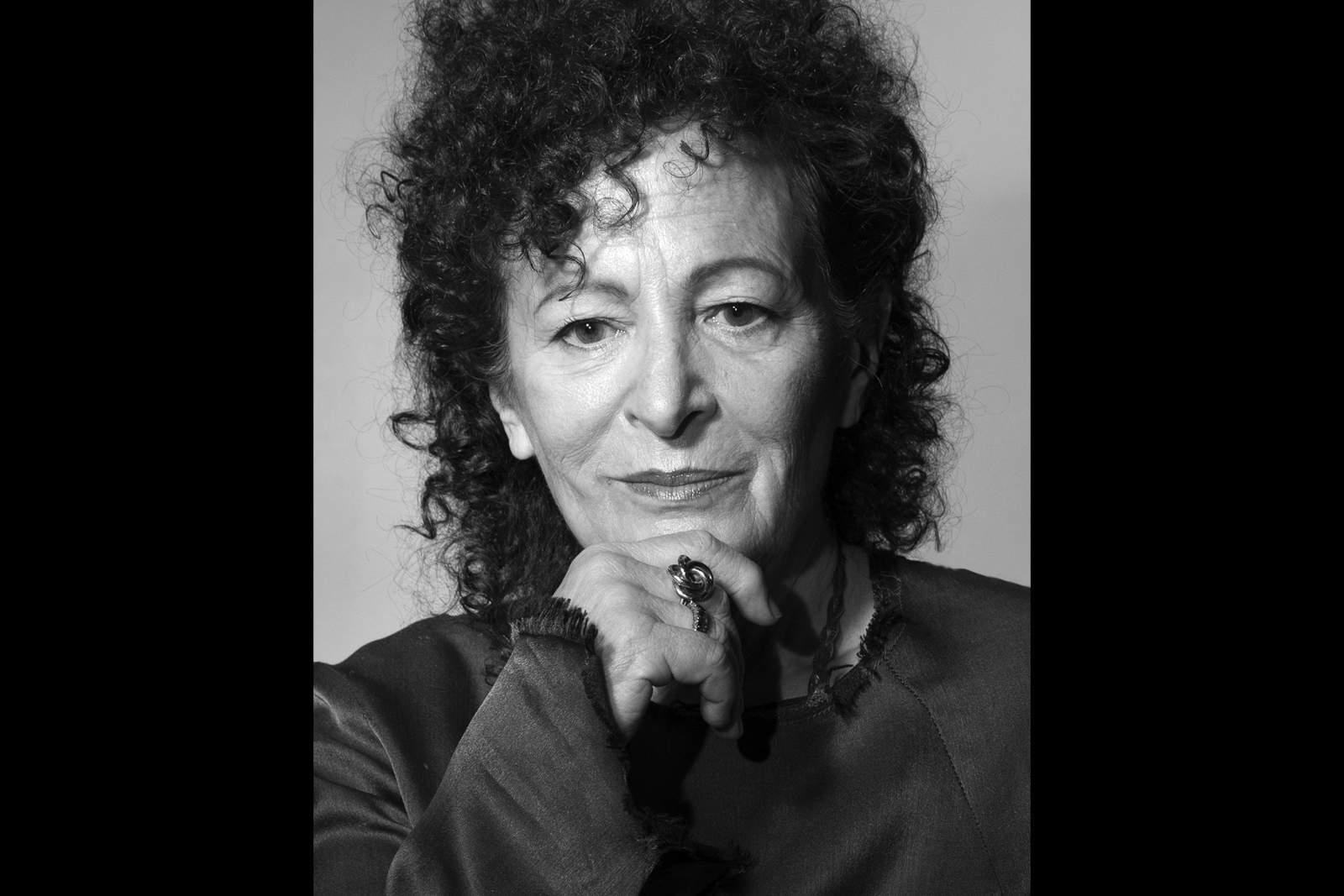 Ritratto di Nan Goldin. Foto di Thea Traff