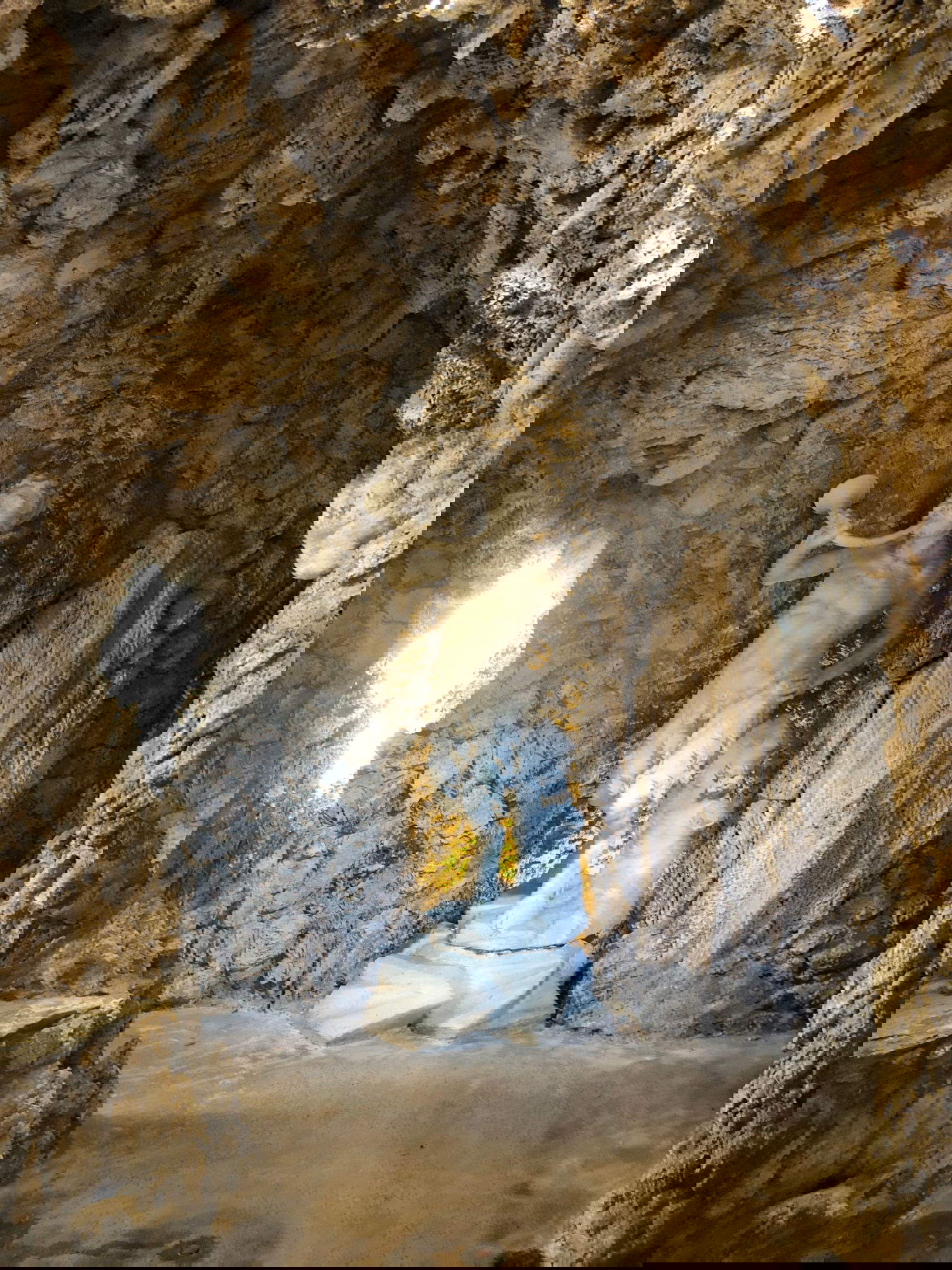 Il Ninfeo interno di Villa Litta