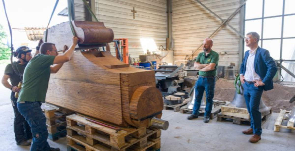 Notre-Dame: new bell supports for the south tower bells completed