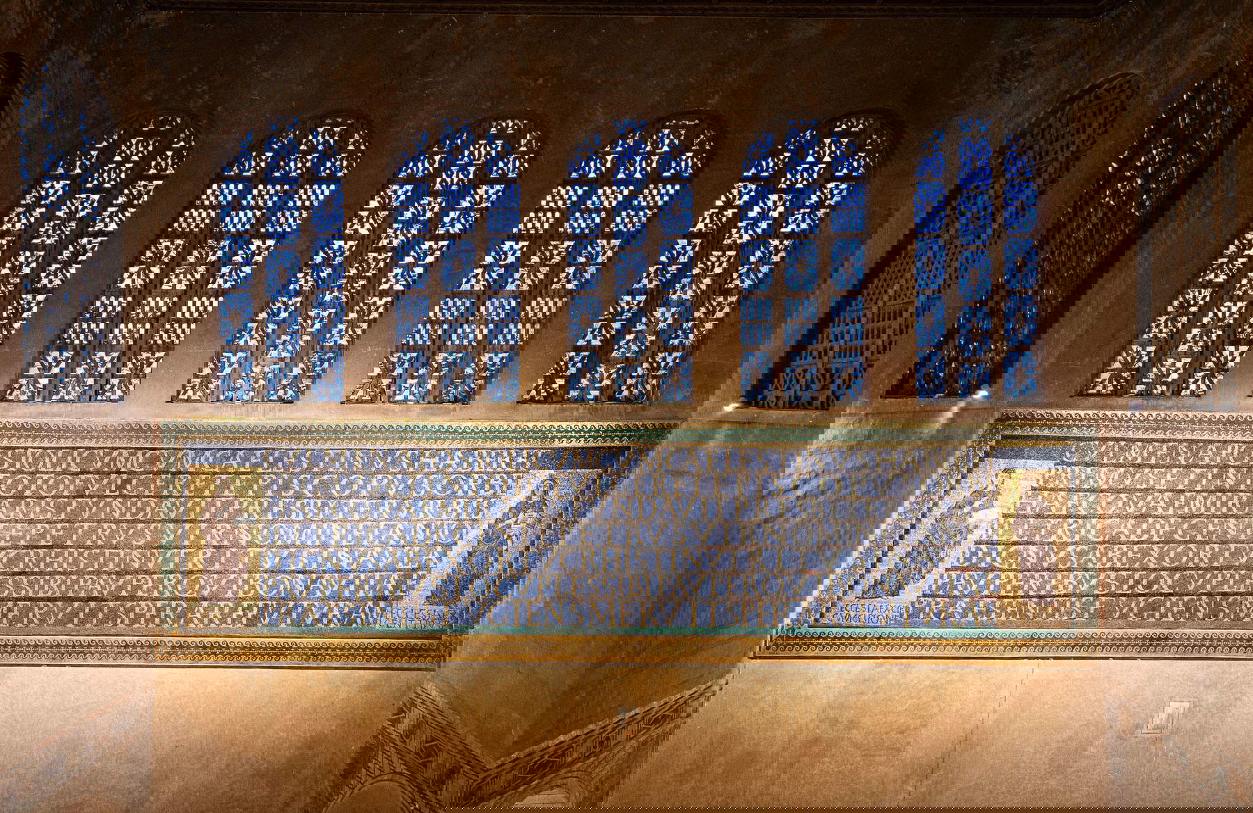 La nueva iluminación de Santa Sabina en la colina del Aventino