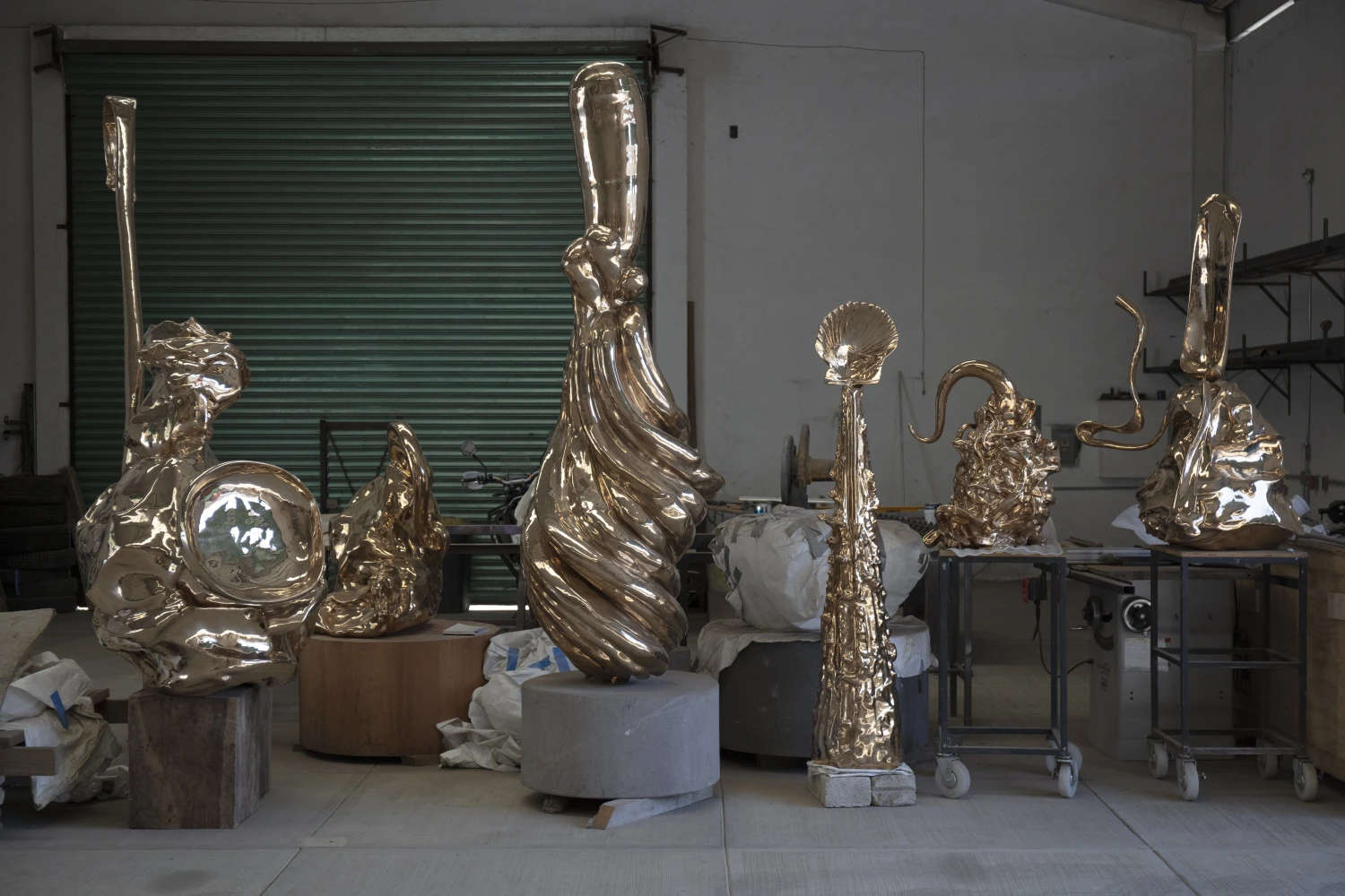 Œuvres d'Alma Allen. Photos : Kasmin Gallery