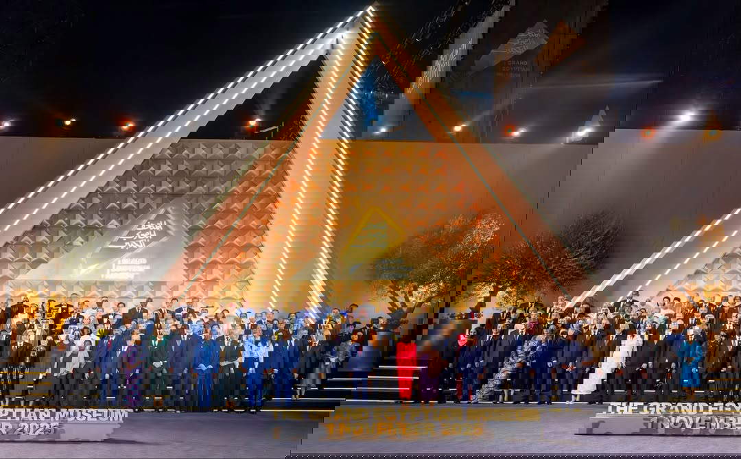 I Paesi Bassi restituiranno all&rsquo;Egitto una testa della dinastia di Thutmose III. Foto: &copy;Instagram/ Dick Schoof