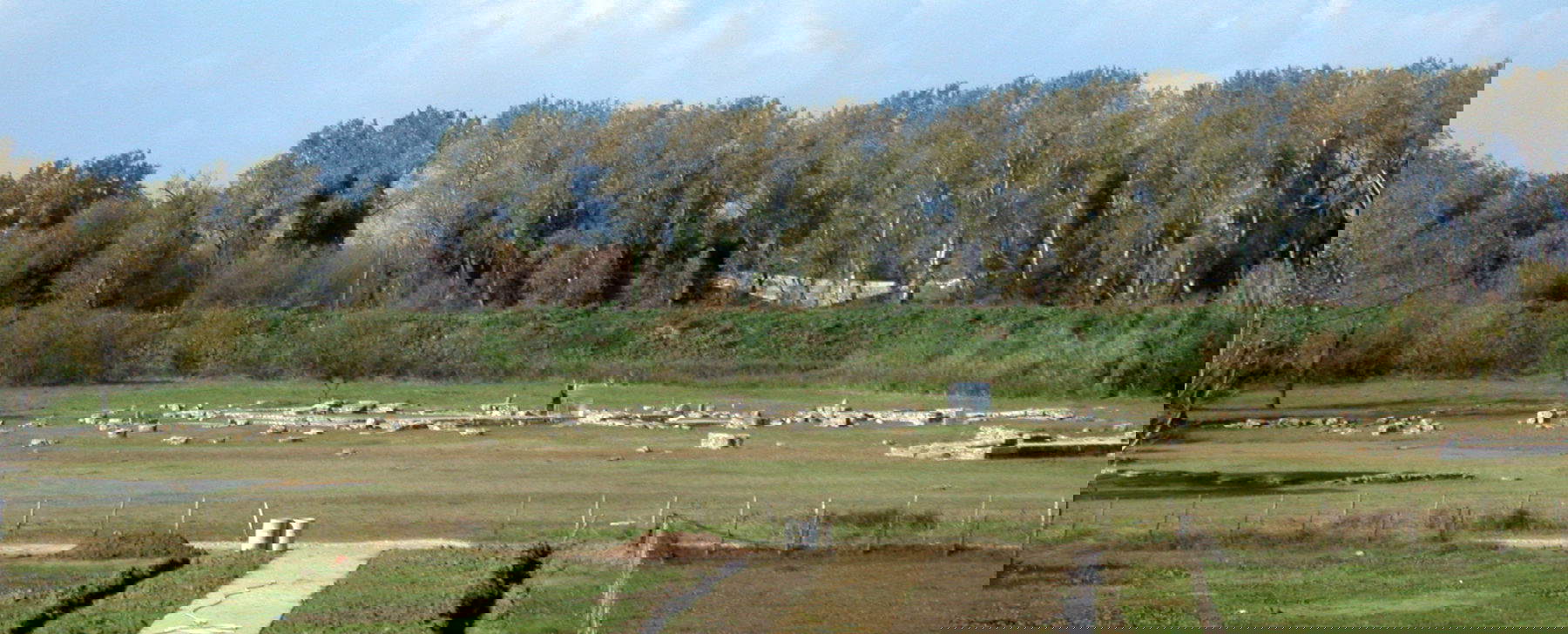 I resti del santuario di Hera Argiva alla foce del Sele. Foto: Wikimedia Commons &ndash; MM