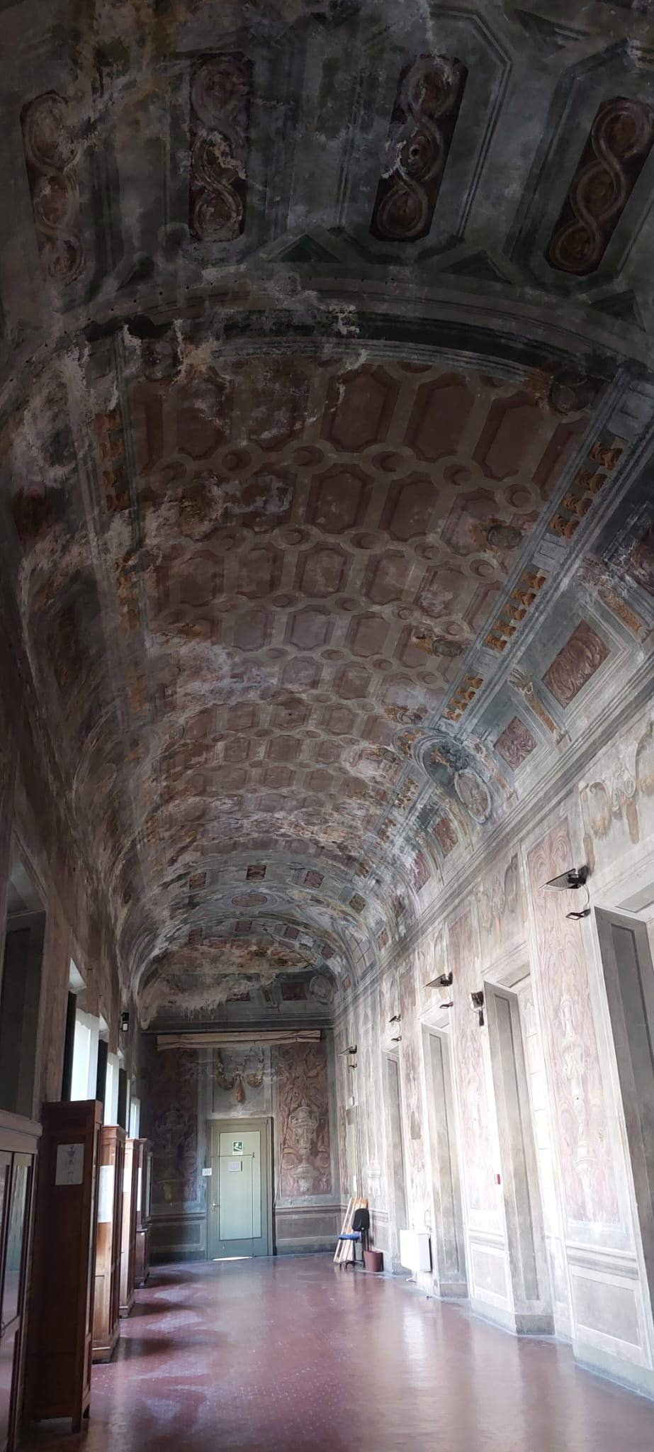 The state of the frescoes in the Olevano Palace