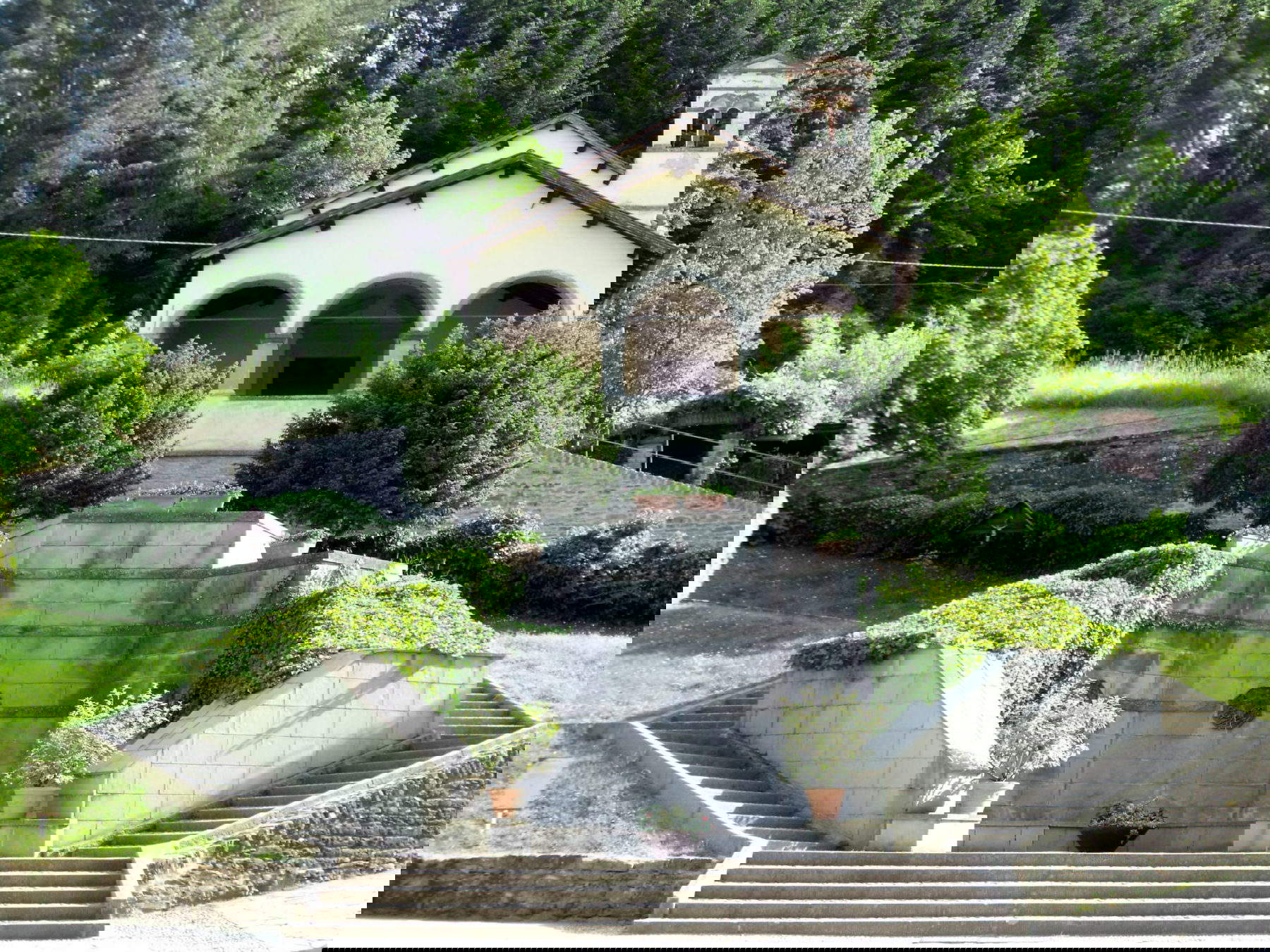 Palazzuolo sul Senio, Oratorio dei Santi Carlo e Antonio. Foto: Wikimedia Commons &ndash; LigaDue