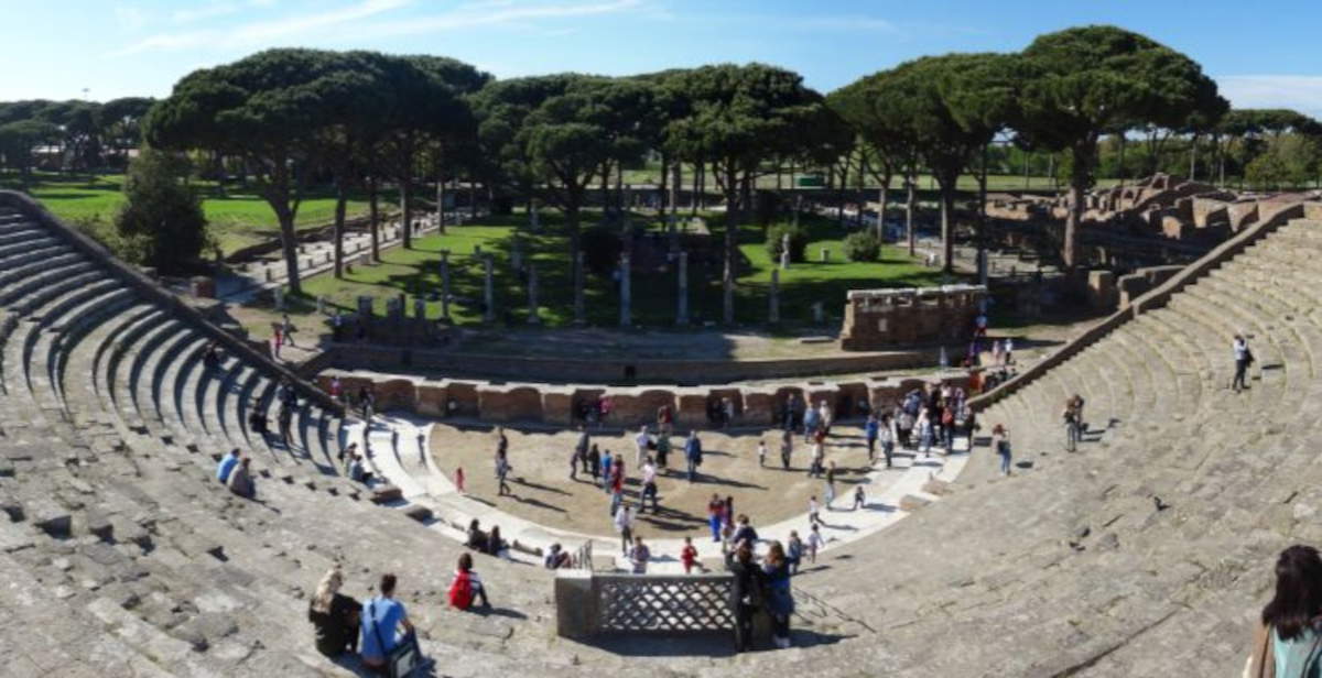 La ministra Giuli quiere apoyar la candidatura de Ostia Antica a la Unesco: 