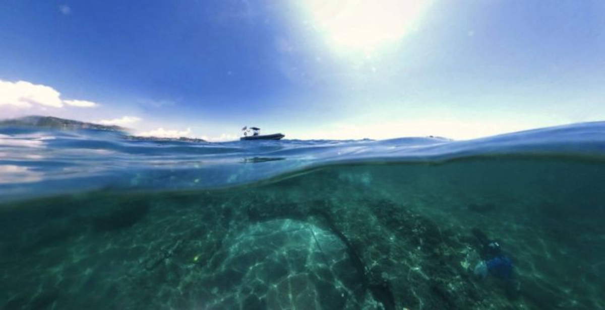 Phlegraean Fields, submerged thermal environment resurfaces: possibly the baths of Cicero's villa
