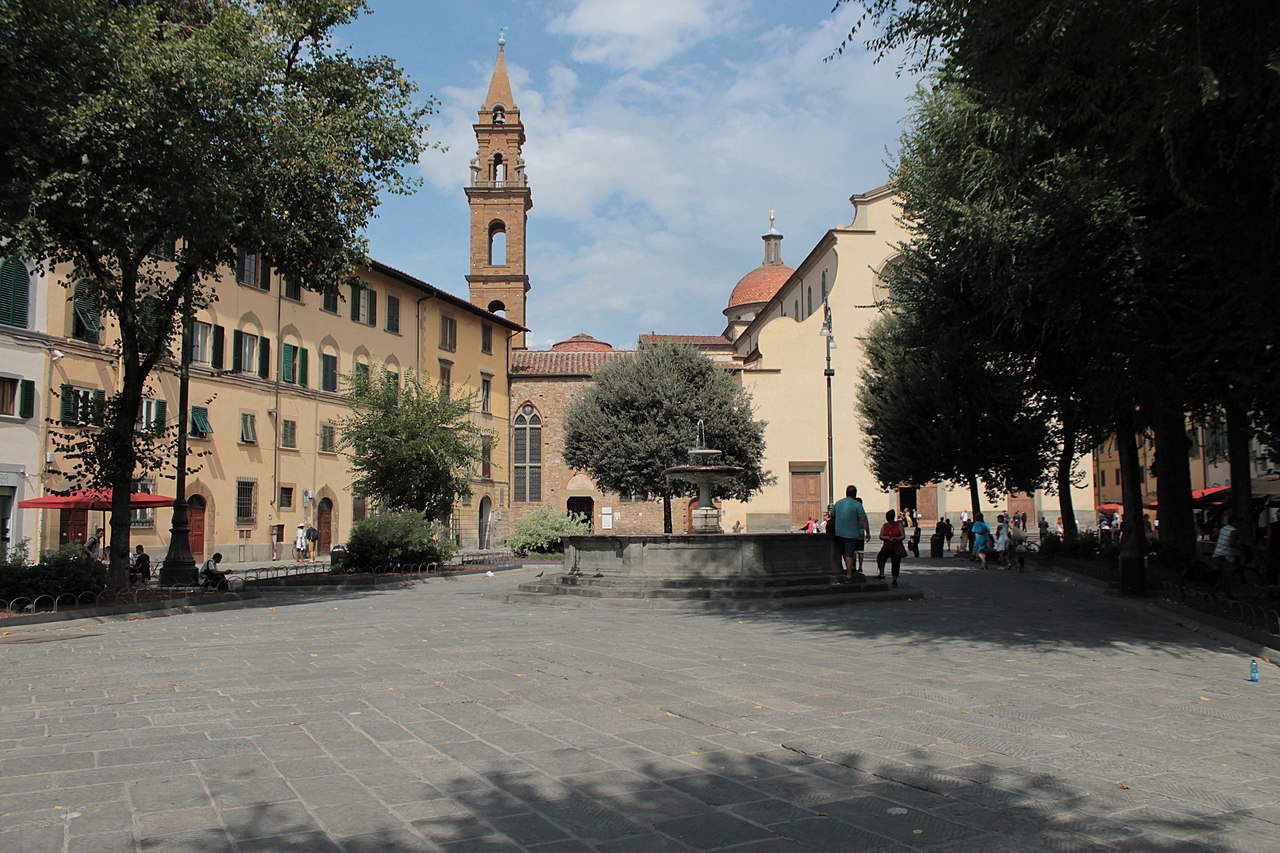 Piazza Santo Spirito, Florence. Photo: John Samuel Piazza Santo Spirito, Florence. Photo: John Samuel