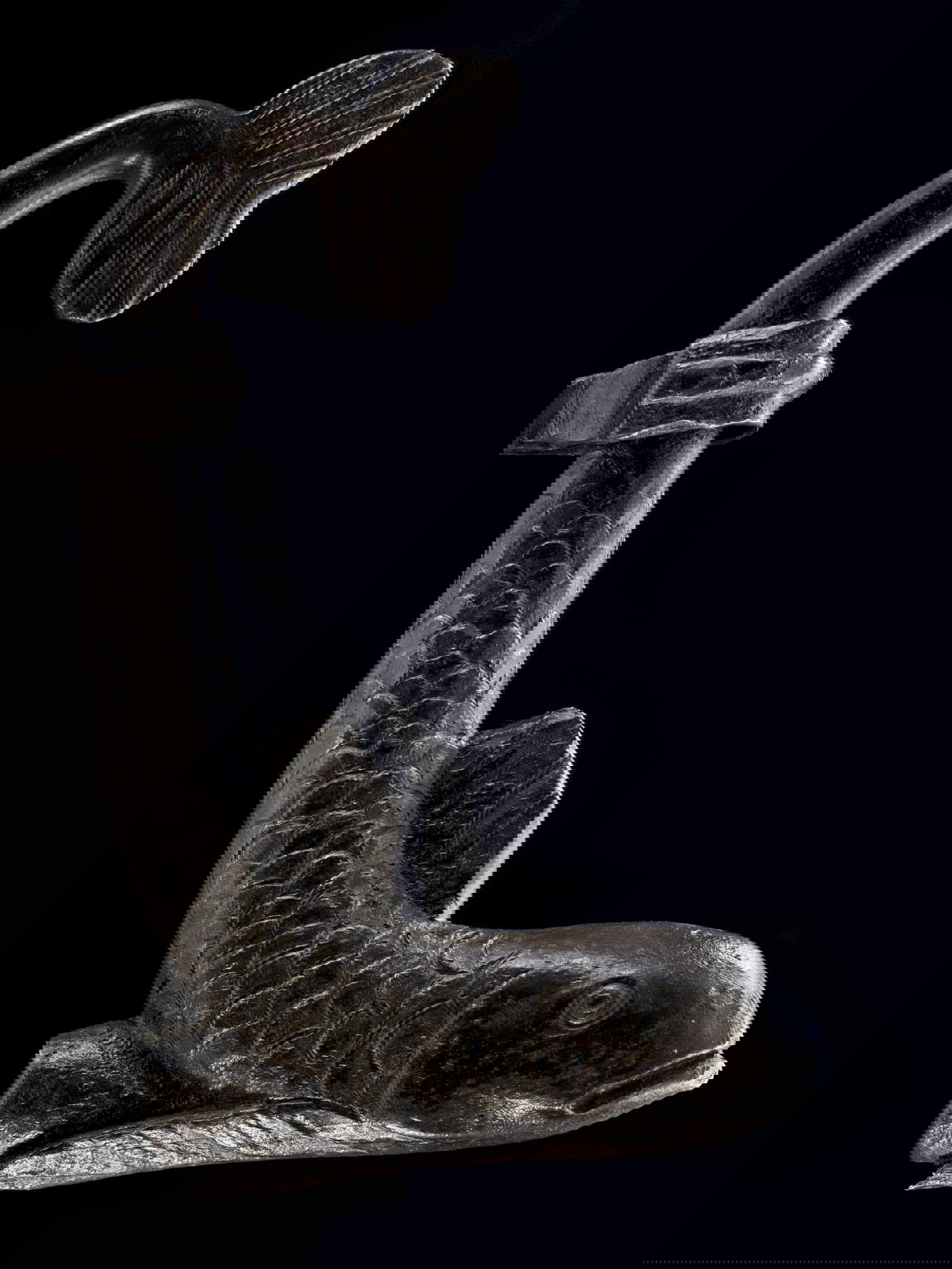 Picchiotto da porta (Italia settentrionale, secolo XVII; Ferro forgiato, scolpito e inciso, 22 x 3,5 x 13 cm)