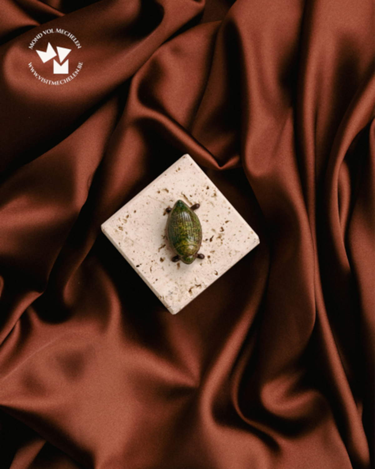 Pralina a forma di scarabeo. Foto di Visit Mechelen
