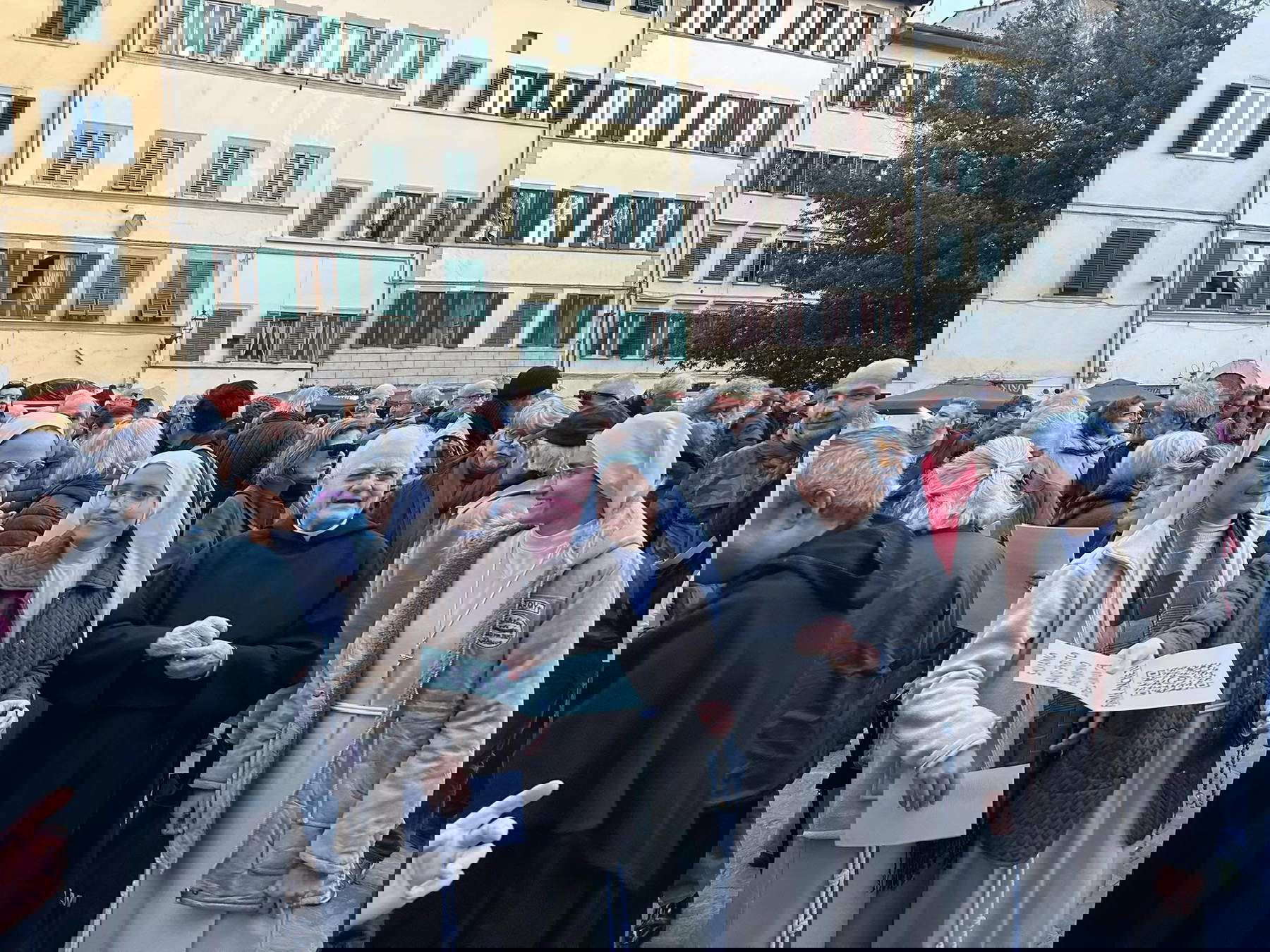 Il presidio dello scorso 20 marzo davanti a Santo Spirito. Foto: Salvi-amo Firenze