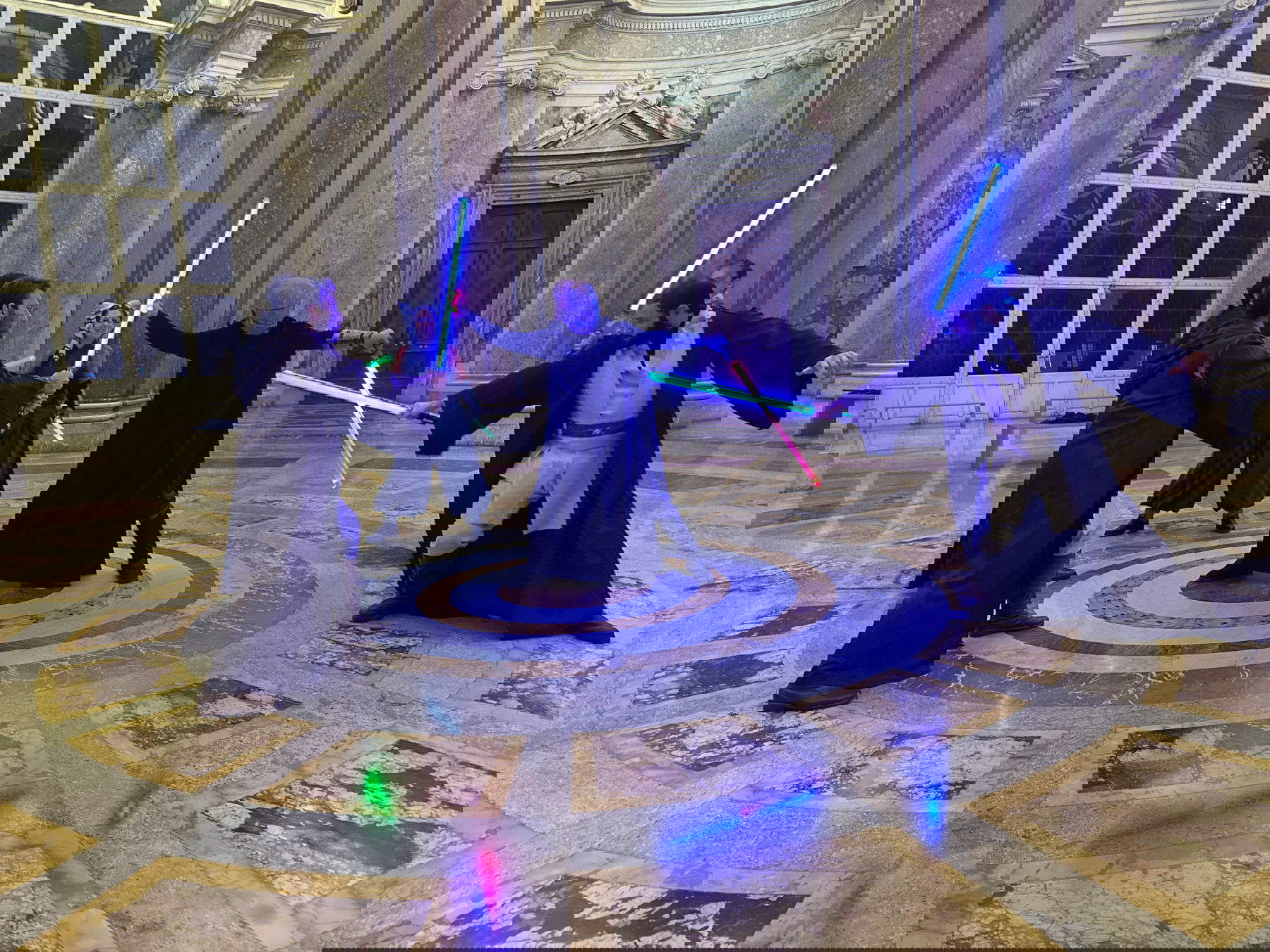 Fans de Star Wars en el interior de la Reggia di Caserta. Foto: El lado oscuro de Nápoles