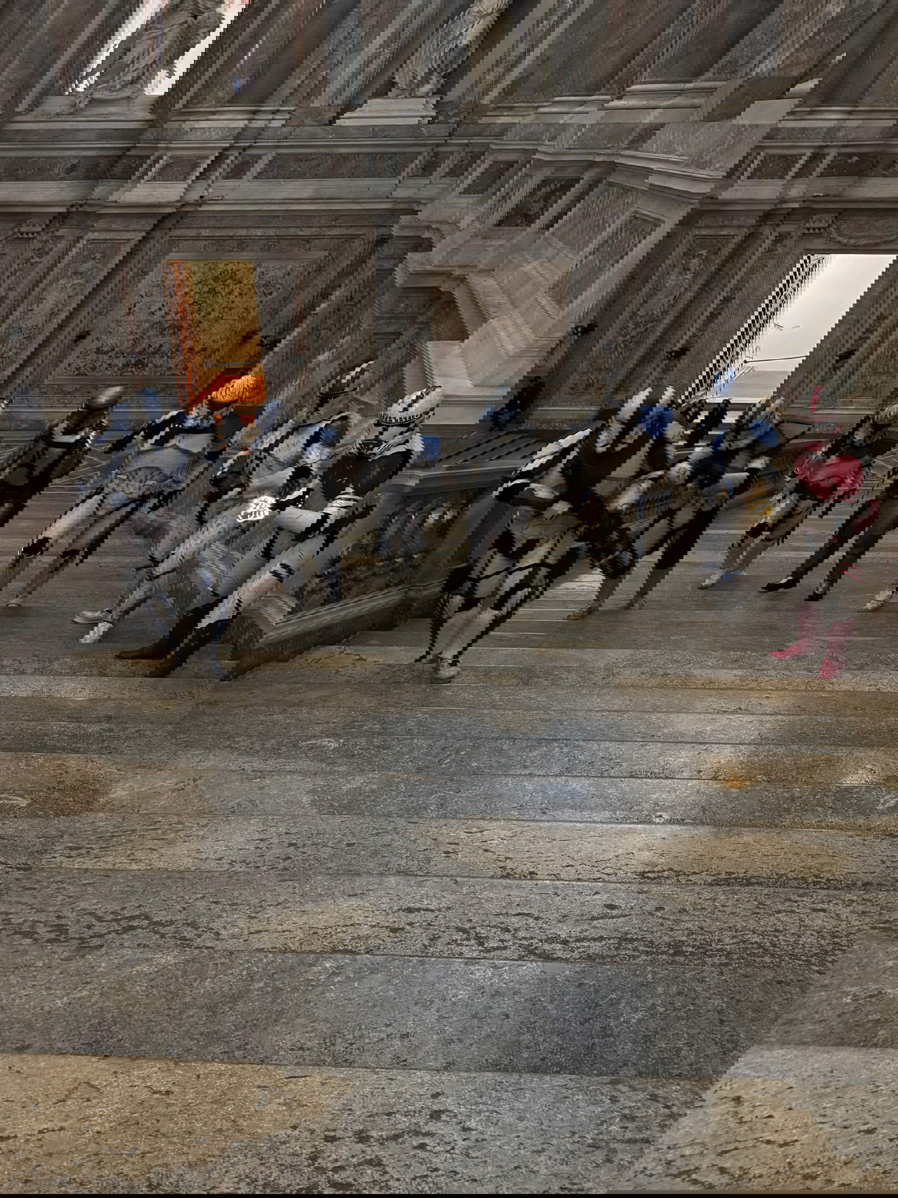 Fans de Star Wars en el interior de la Reggia di Caserta. Foto: El lado oscuro de Nápoles