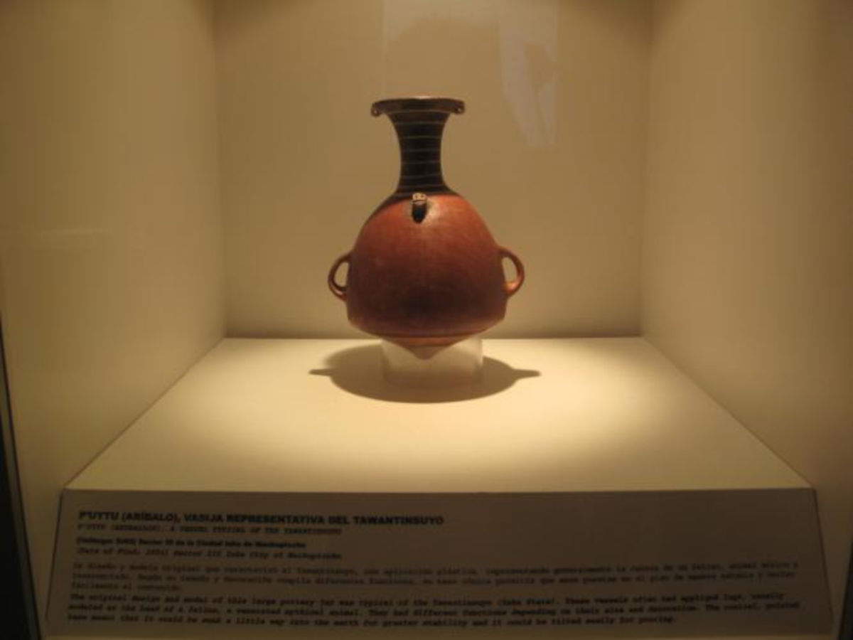 Una de las exposiciones del Museo de Sitio Manuel Chávez Ballón