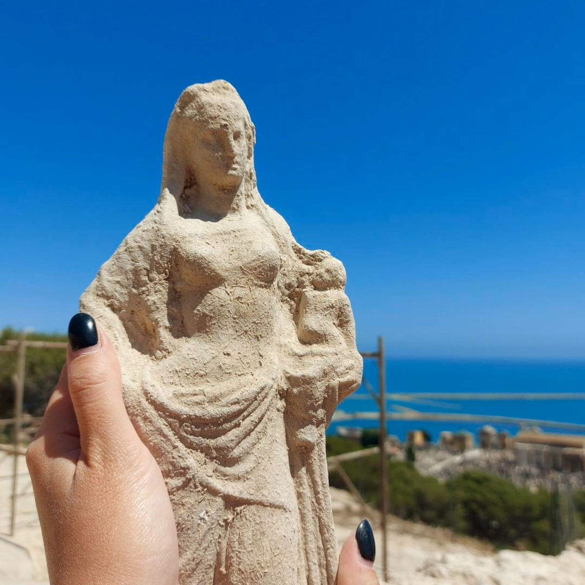 Hallazgos descubiertos en la zona del antiguo asentamiento helenístico-romano de Finziade. Foto: Ministerio de Cultura - Parque Arqueológico y Paisajístico del Valle de los Templos de Agrigento.
