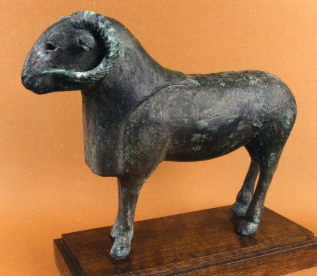 L&rsquo;Egitto recupera 36 reperti archeologici dagli Stati Uniti. Foto: &copy; Facebook/Ministero del Turismo e delle Antichit&agrave;