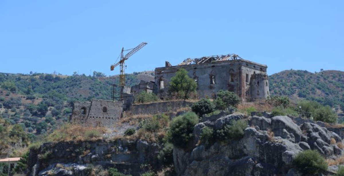 Restaurierung des Schlosses Palizzi (RC): zweite Tranche von zwei Millionen Euro abgeschlossen