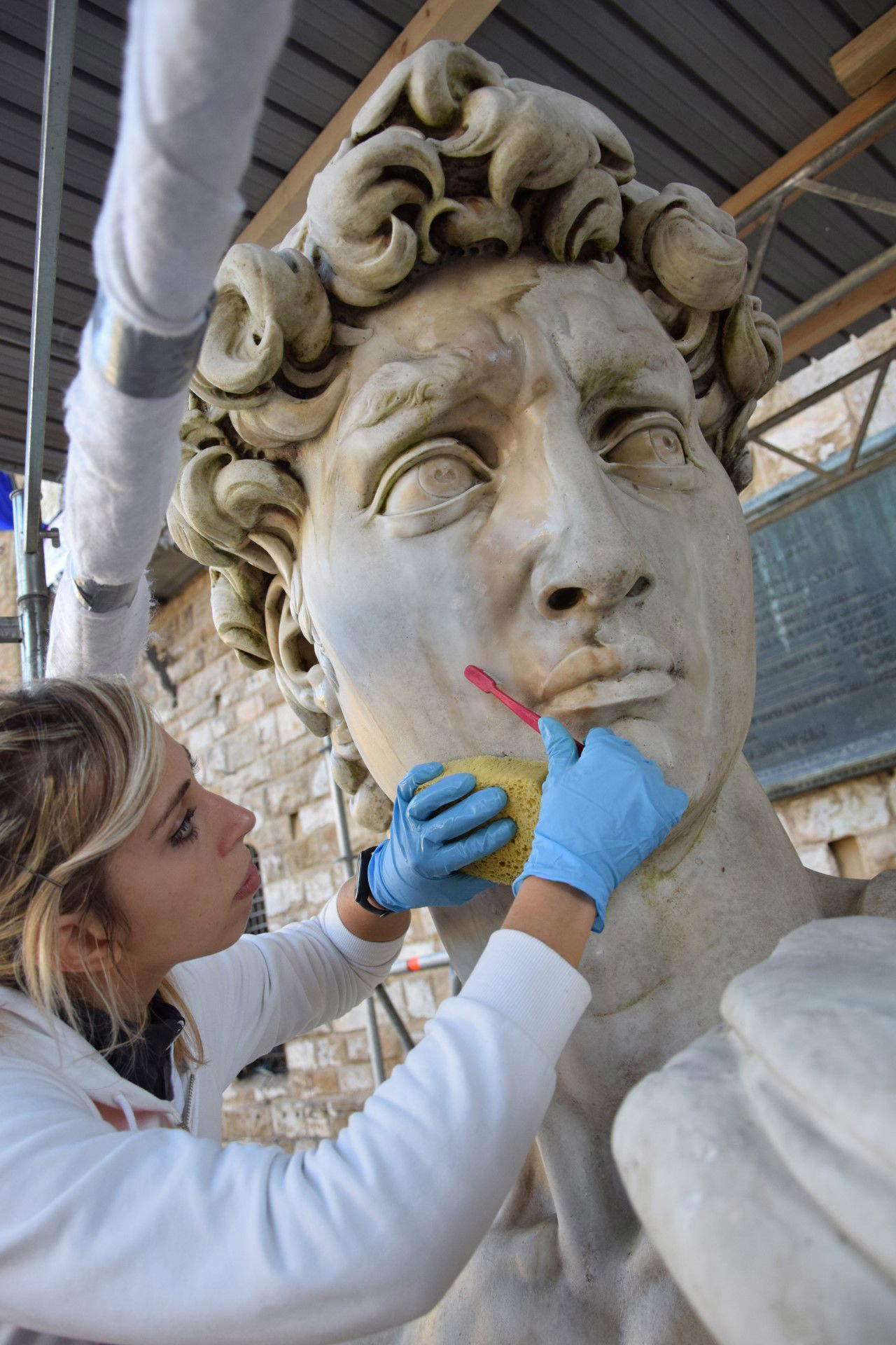 Die Restaurierung der Kopie des David von Michelangelo. Foto: © Art Bonus