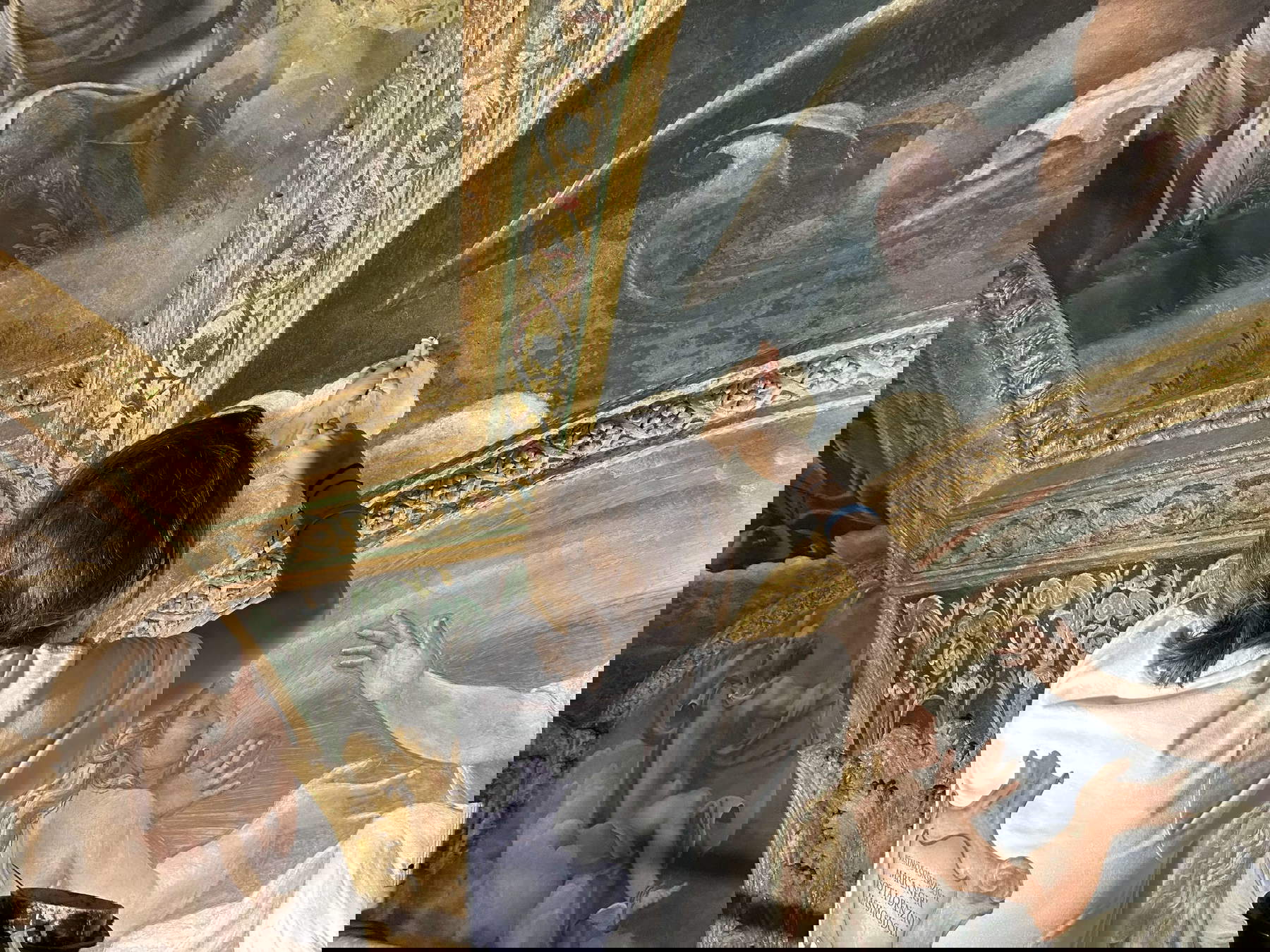 Dettaglio della vela con putto, soffitto della Camera di Amore e Psiche, Giulio Romano, Palazzo Te: consolidamento dell’intonachino © Fondazione Palazzo Te Dettaglio della vela con putto, soffitto della Camera di Amore e Psiche, Giulio Romano, Palazzo Te: consolidamento dell’intonachino © Fondazione Palazzo Te