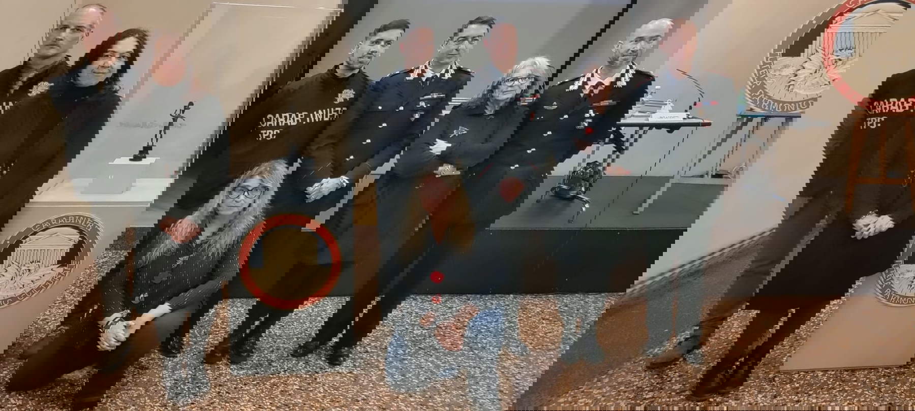 La restitution de la statuette étrusque en bronze au musée archéologique de Bologne