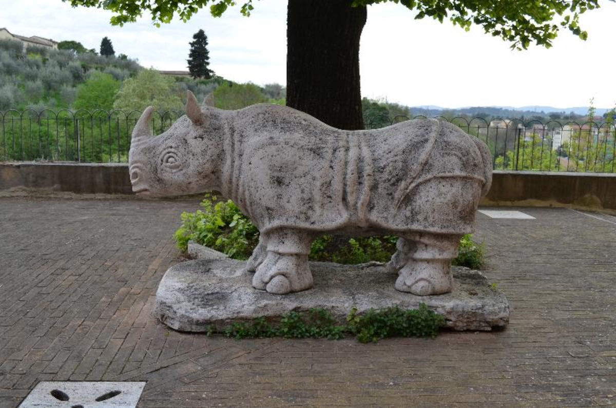 Vinicio Guastatori, la Fontanina della Contrada della Selva (1965). Foto: Gemma Stecchi &copy; Fondazione Musei Senesi