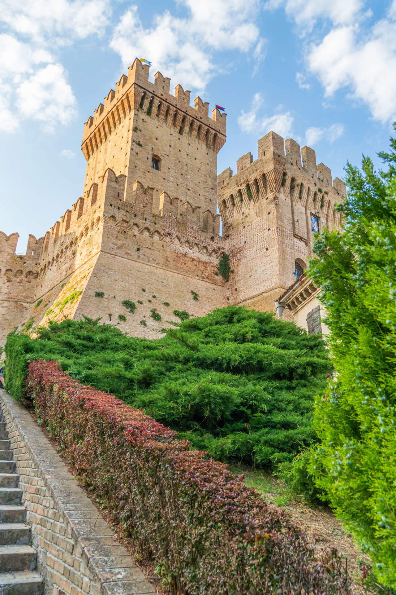 Reality: The Rock of Offagna Reality: The Rock of Offagna