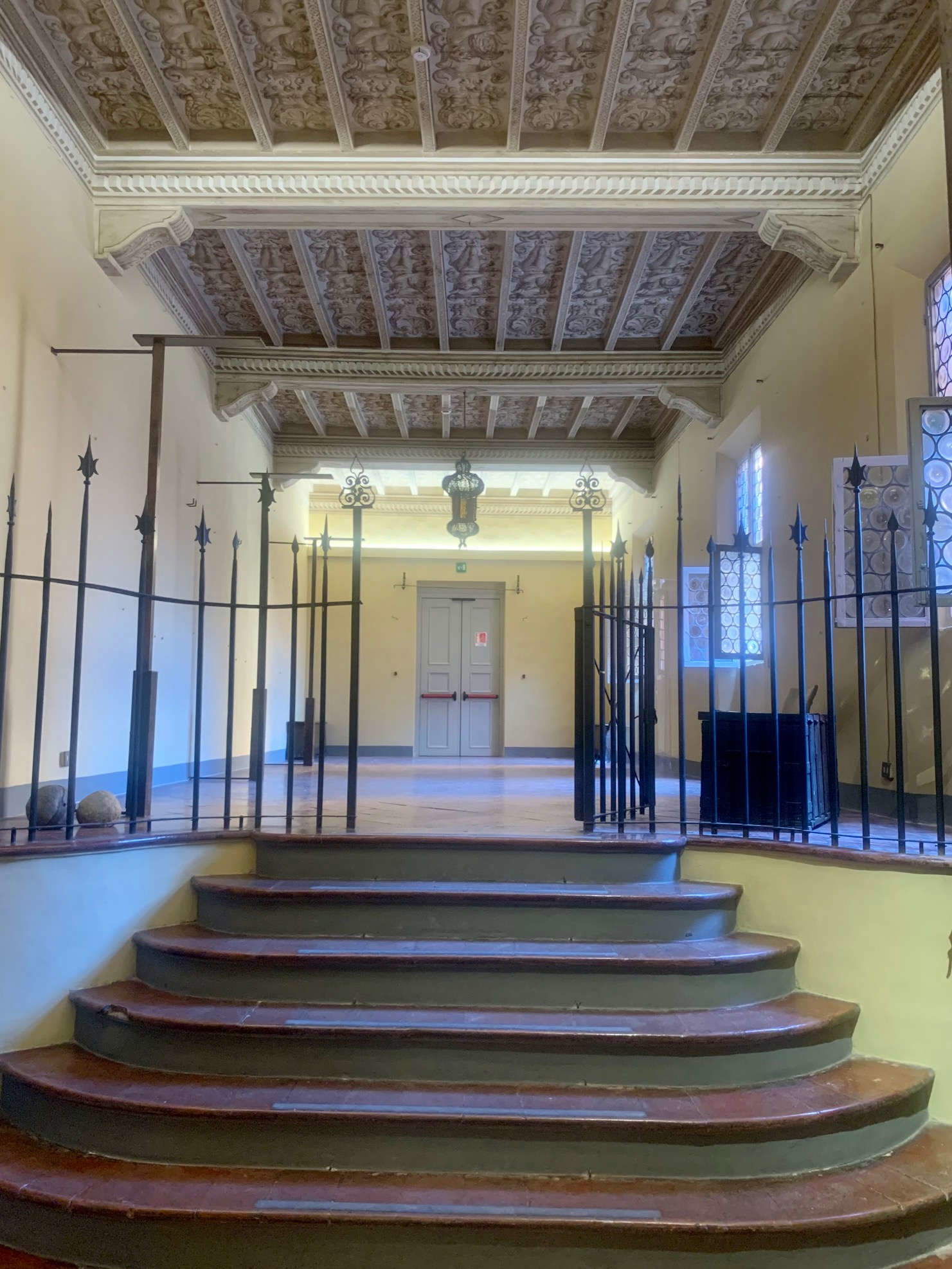 La Sala delle Armi del Museo Rocca di Dozza dopo i lavori di restauro La Sala delle Armi del Museo Rocca di Dozza dopo i lavori di restauro