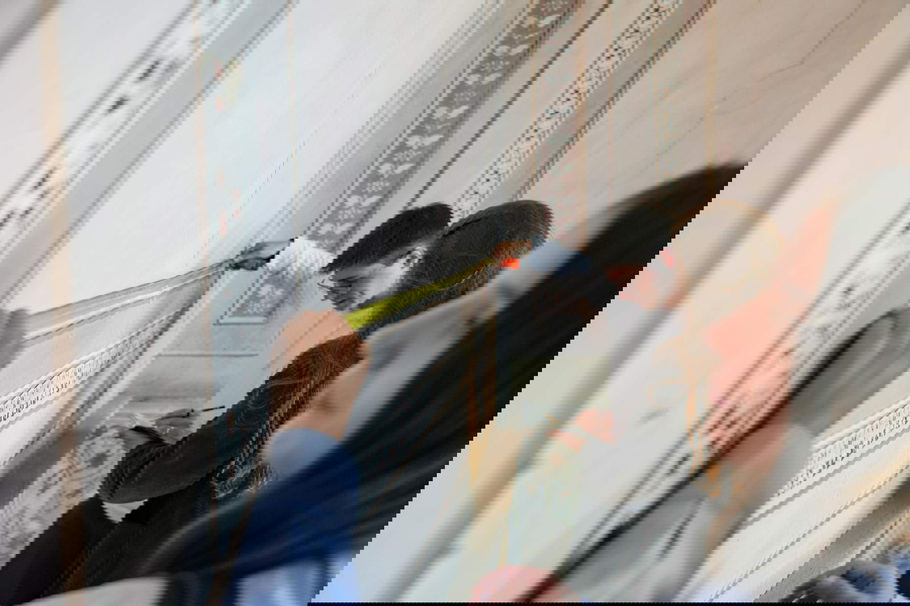 Gli studenti dell'Accademia di Brera al lavoro negli ambienti dell'Appartamento Farnese. Foto di Dennis Pasini|Vitesse